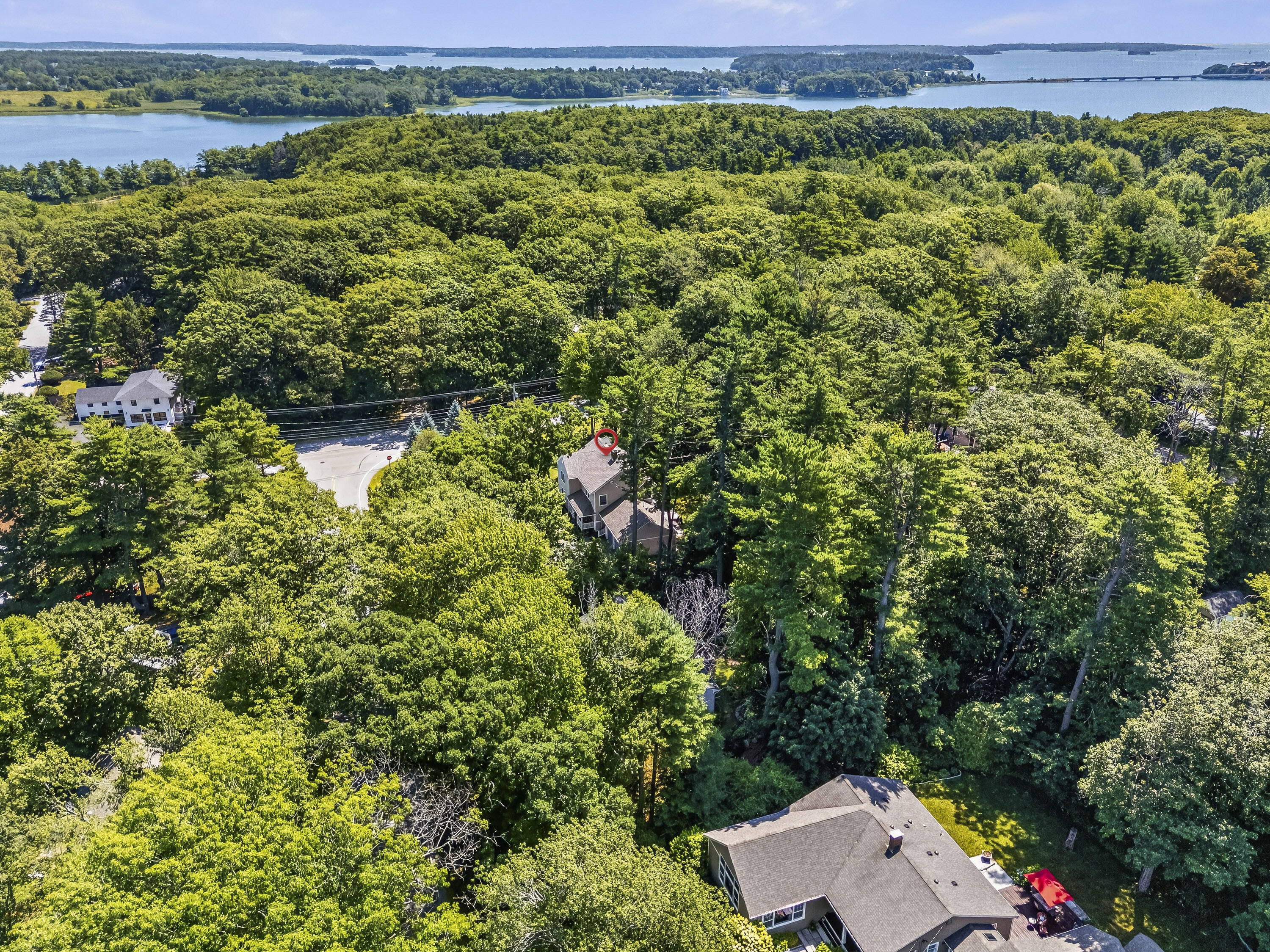 4 Pleasant Hill Road