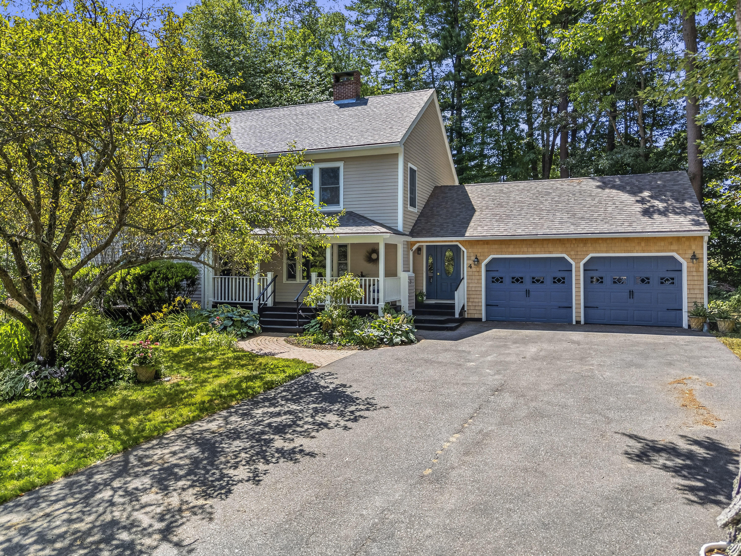 4 Pleasant Hill Road