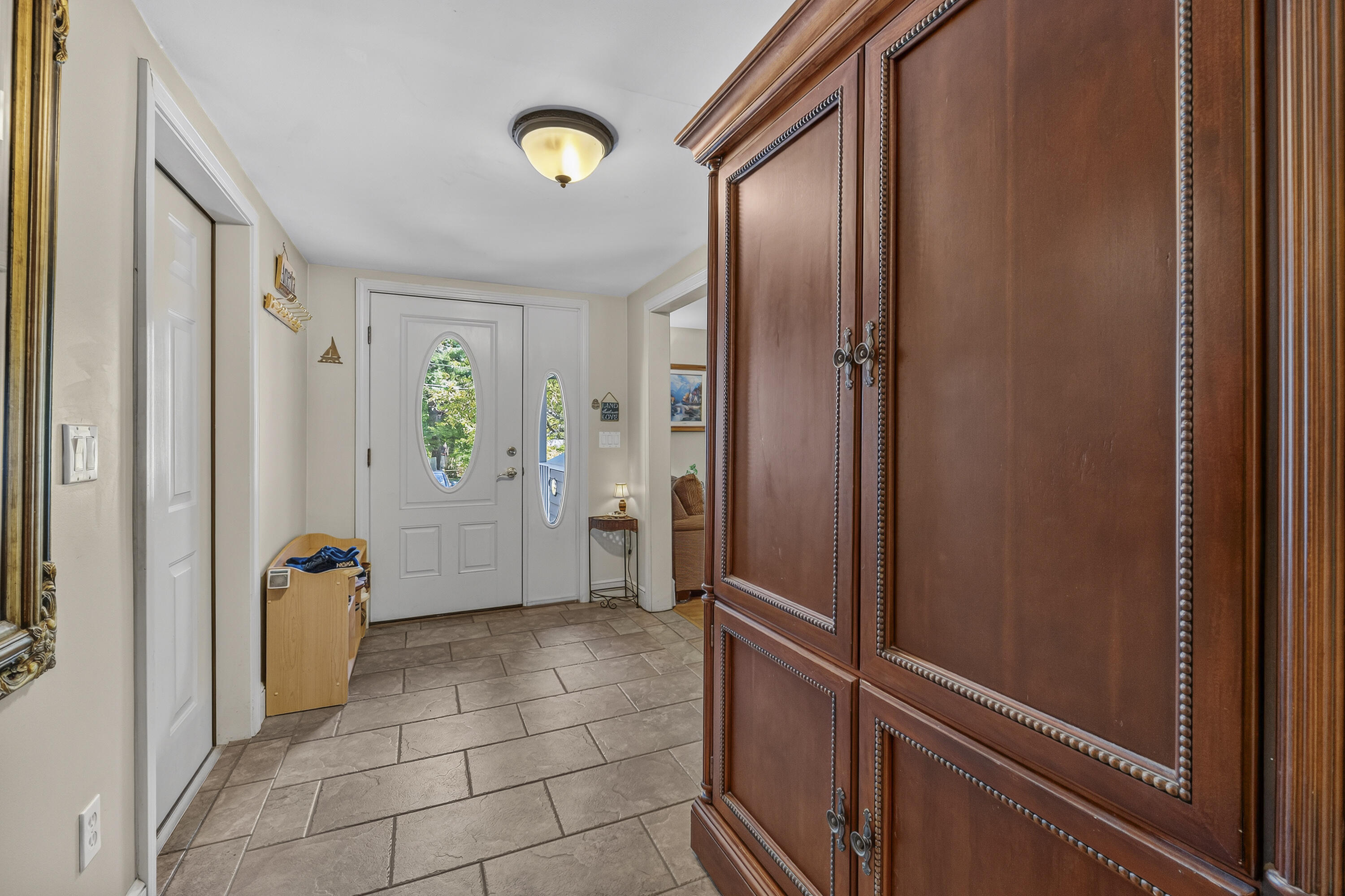 4 Pleasant Hill Road