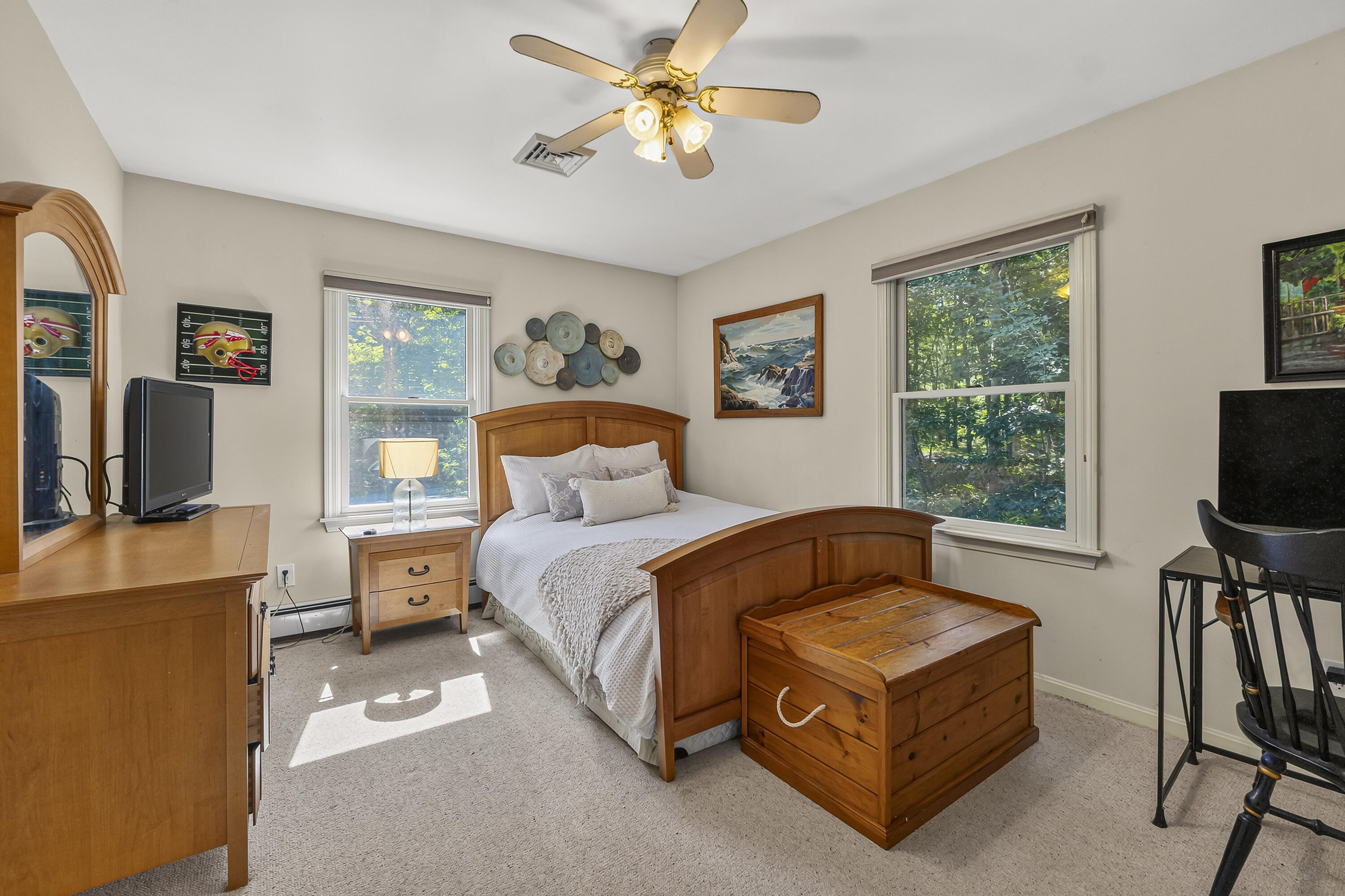 4 Pleasant Hill Road