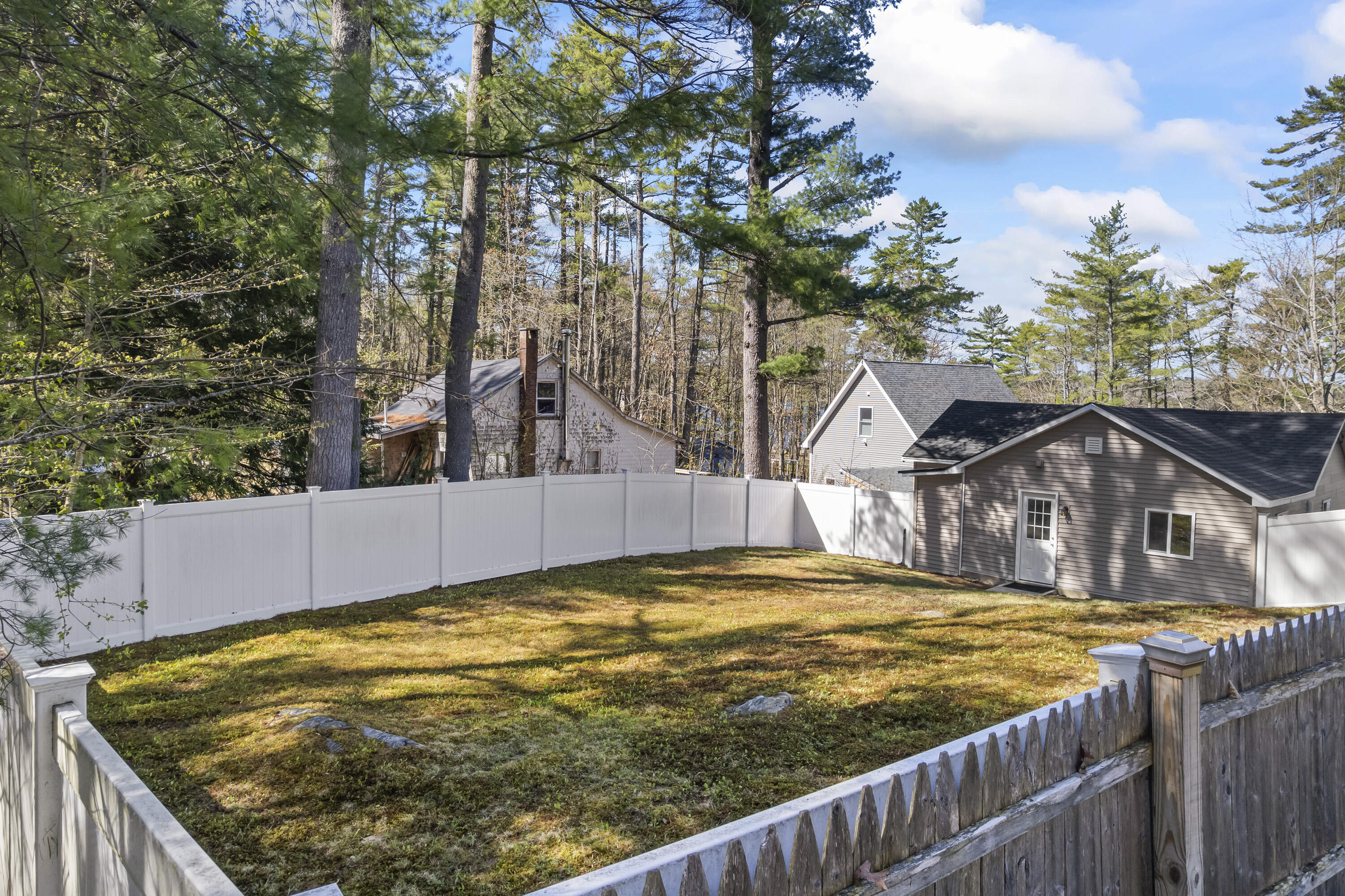112 Taywood Road