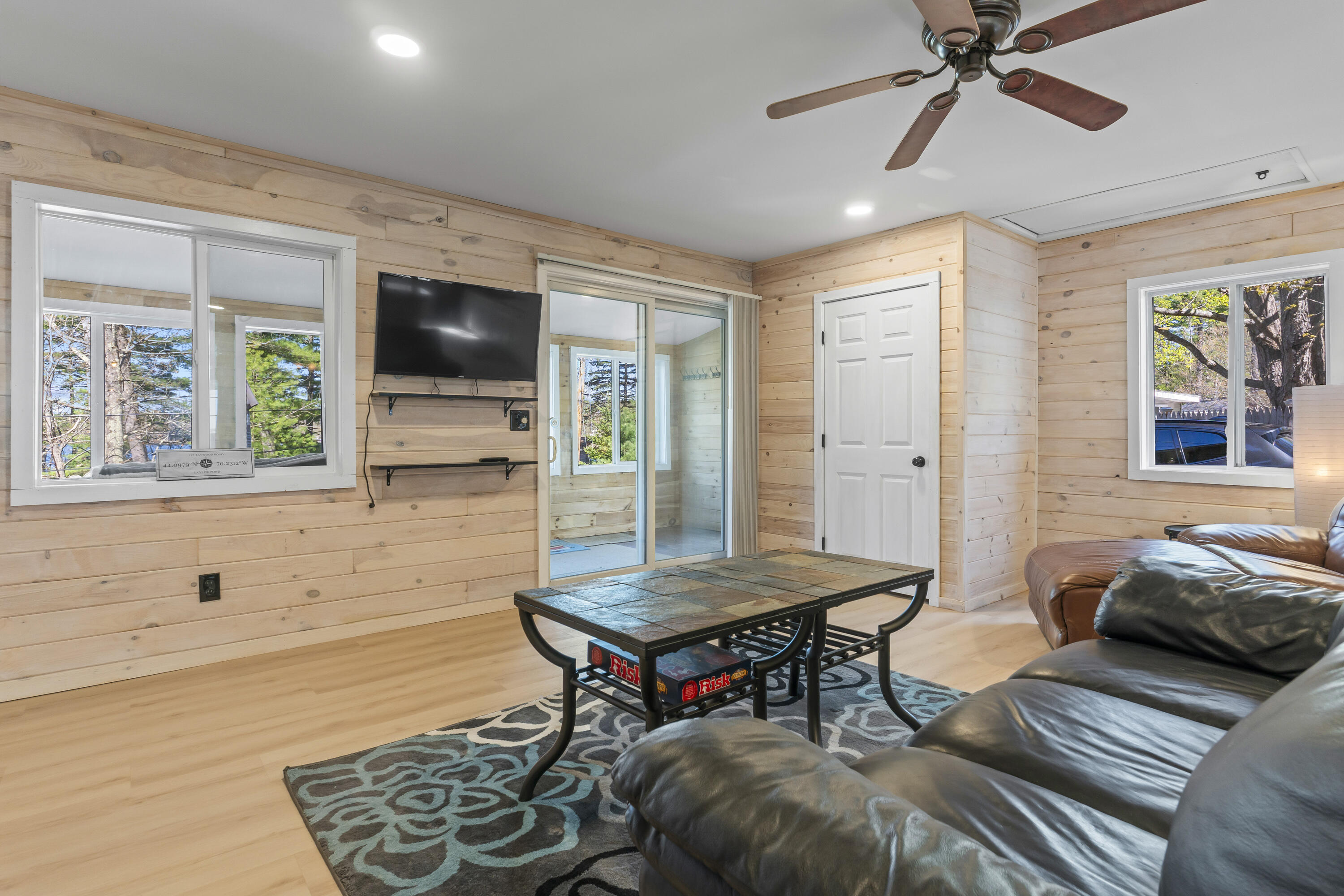 112 Taywood Road