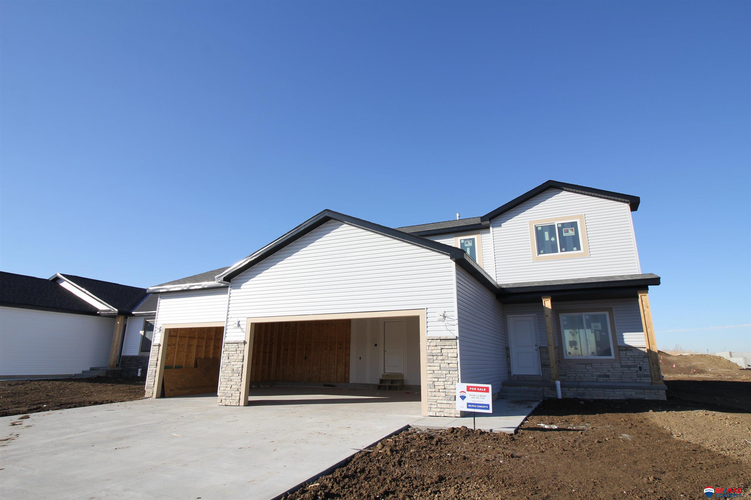 900 W Santa Clara Street