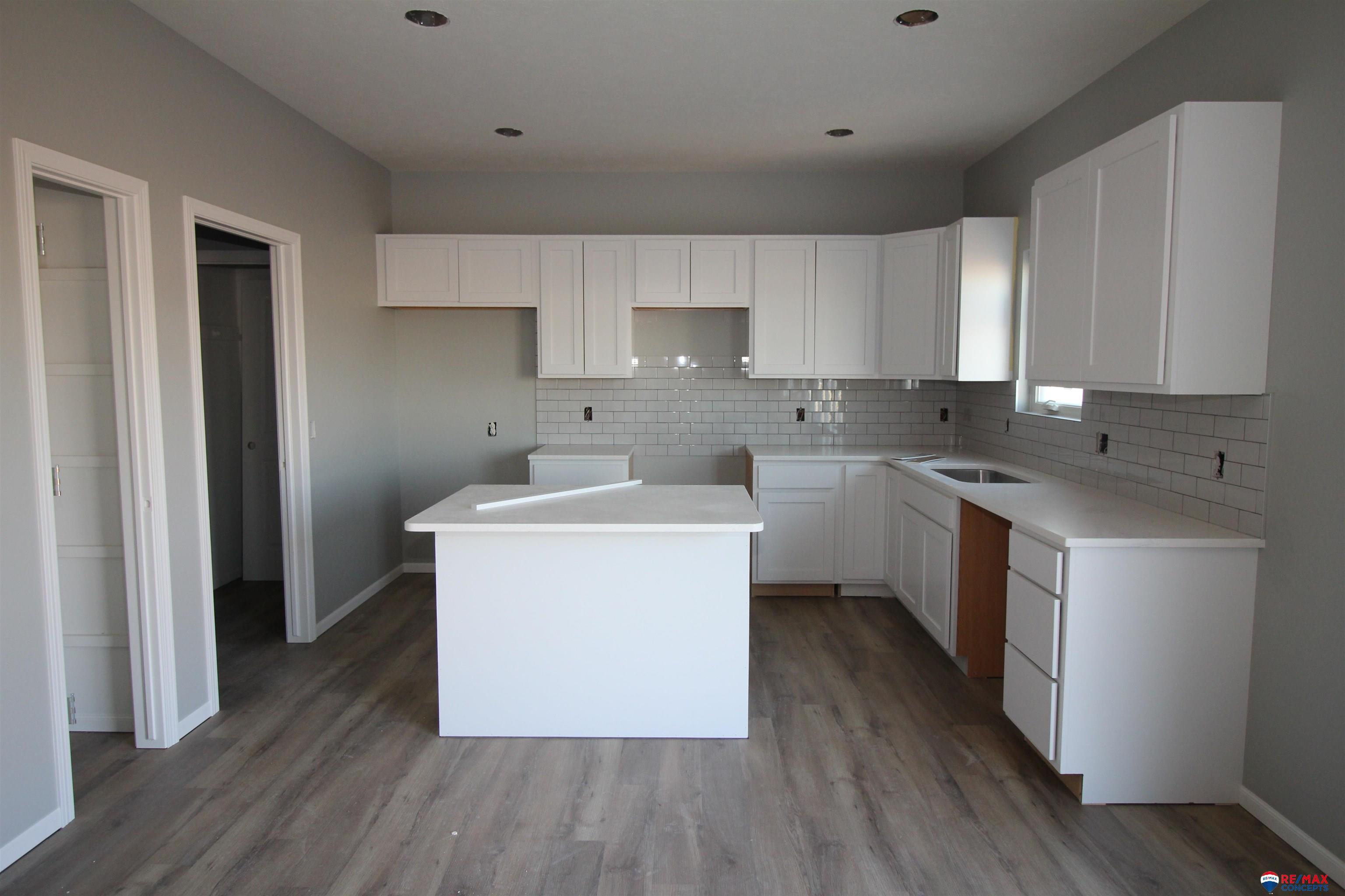 900 W Santa Clara Street