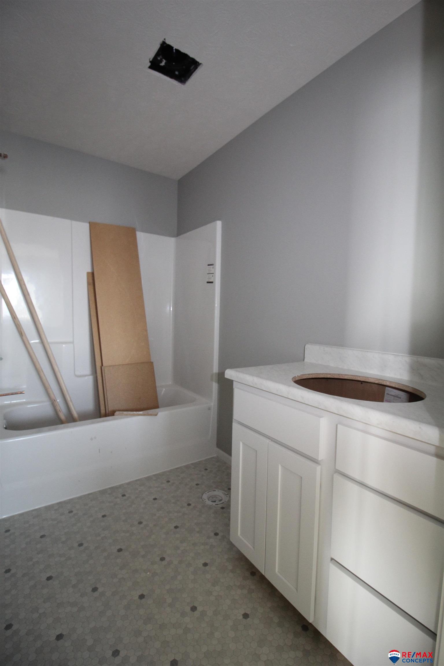 900 W Santa Clara Street