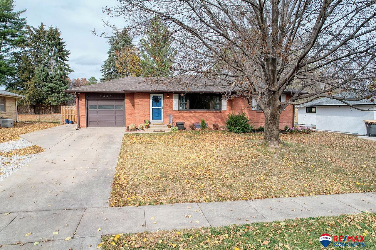 2610 Woods Boulevard