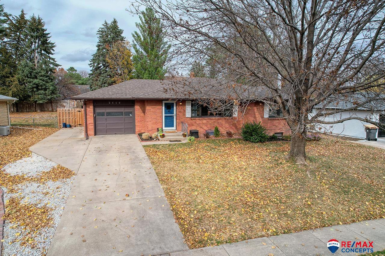 2610 Woods Boulevard