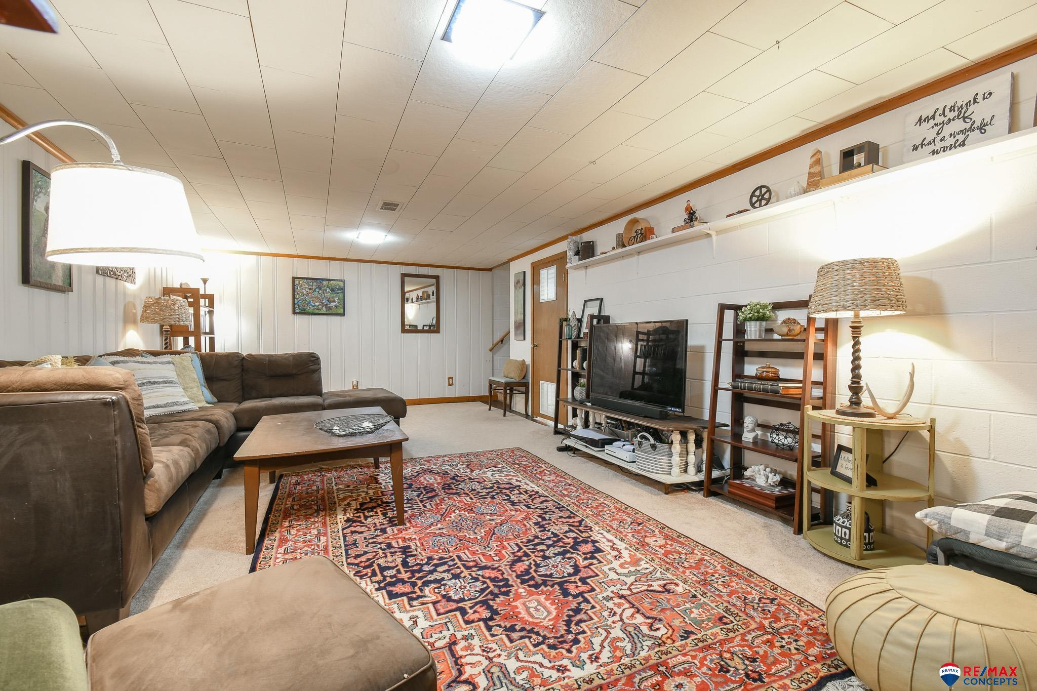 2610 Woods Boulevard