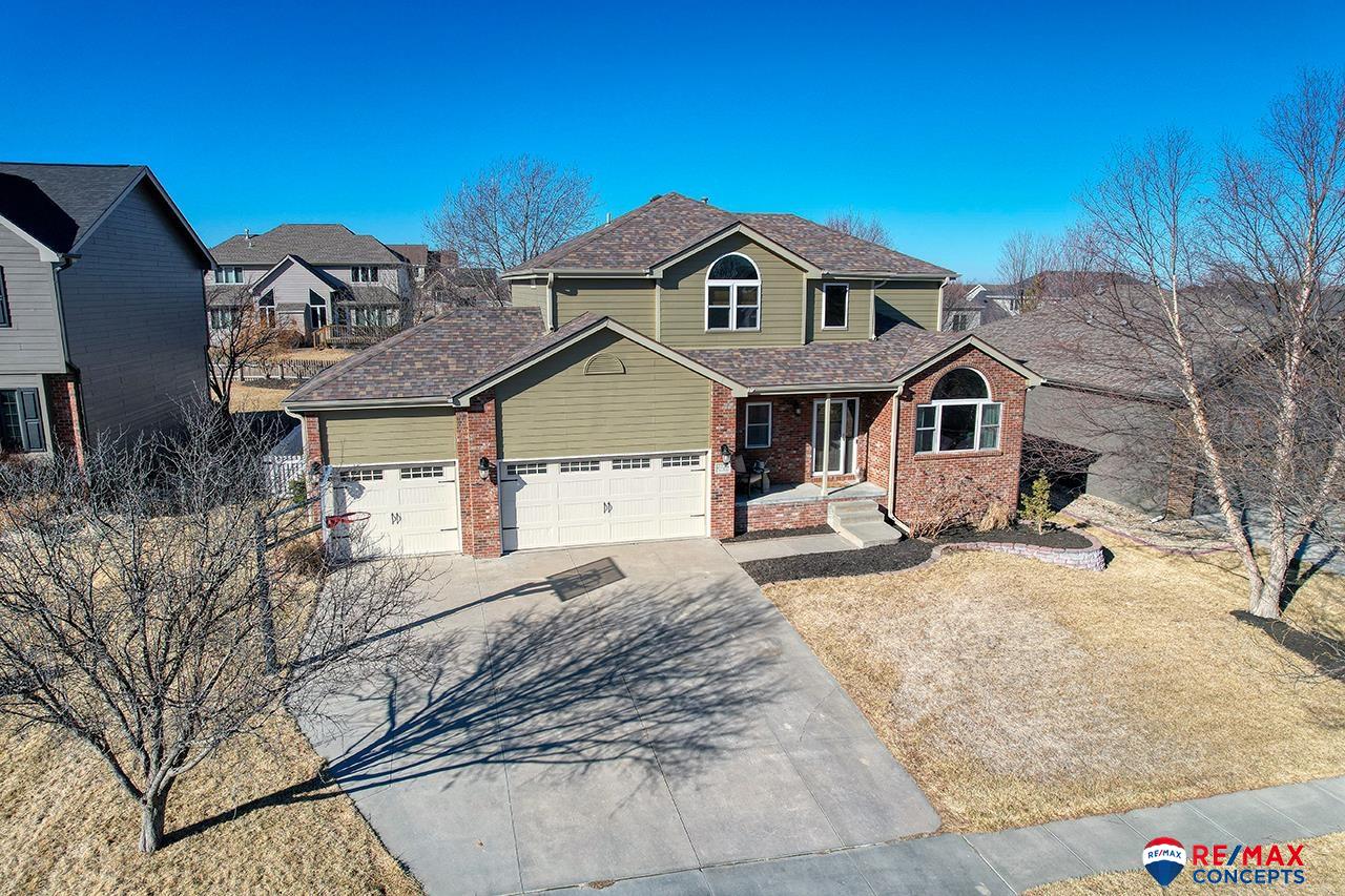 6135 Glass Ridge Drive