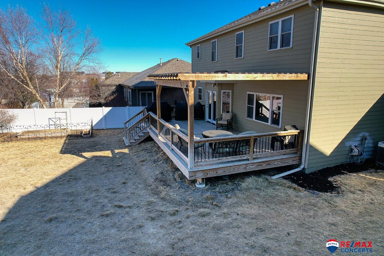 6135 Glass Ridge Drive