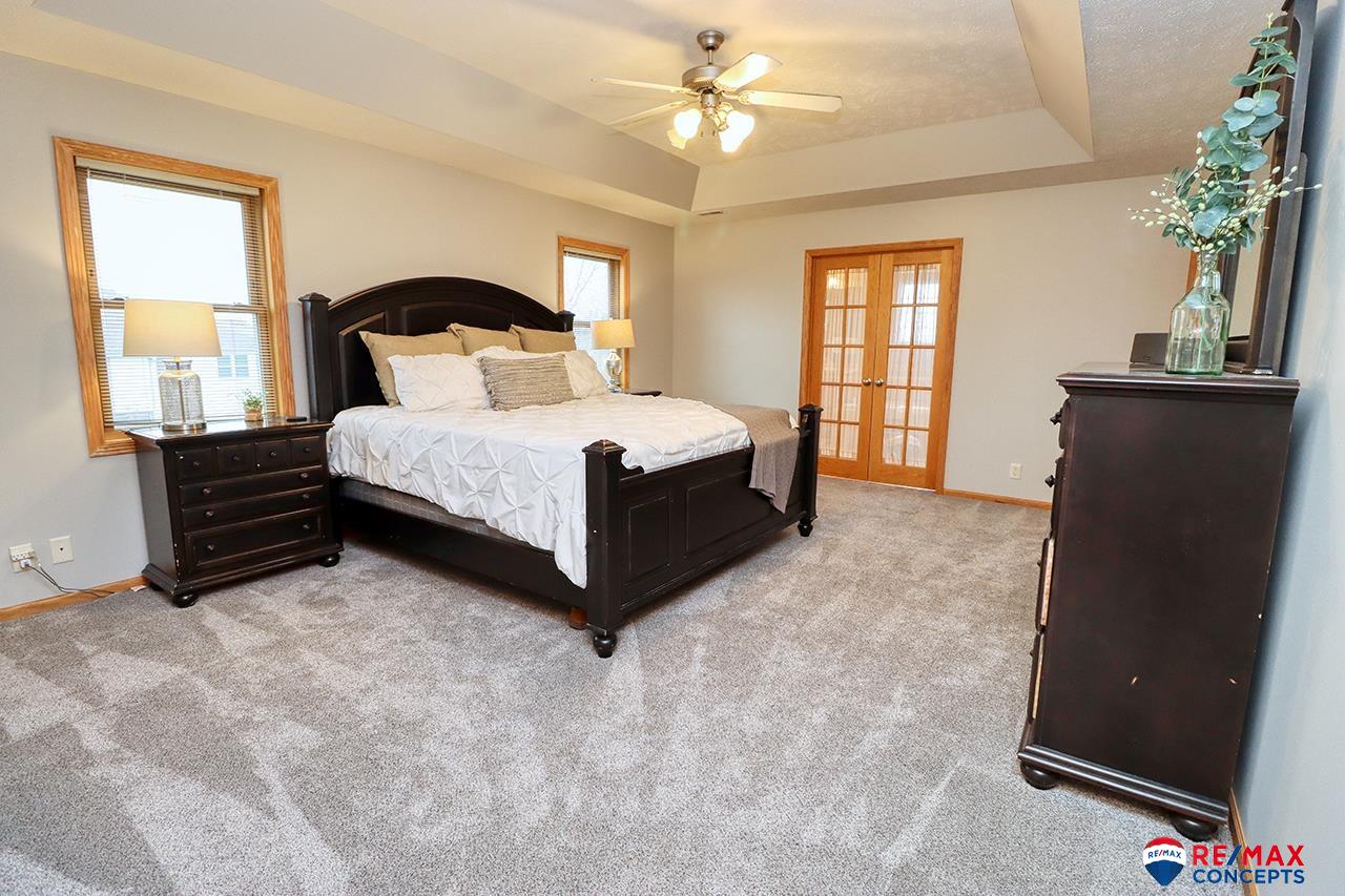 6135 Glass Ridge Drive