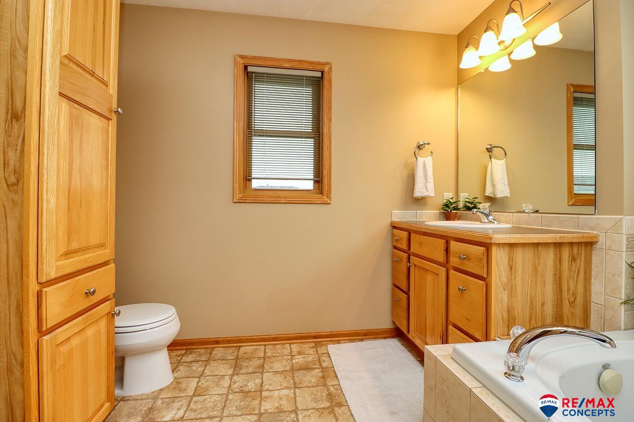 6135 Glass Ridge Drive