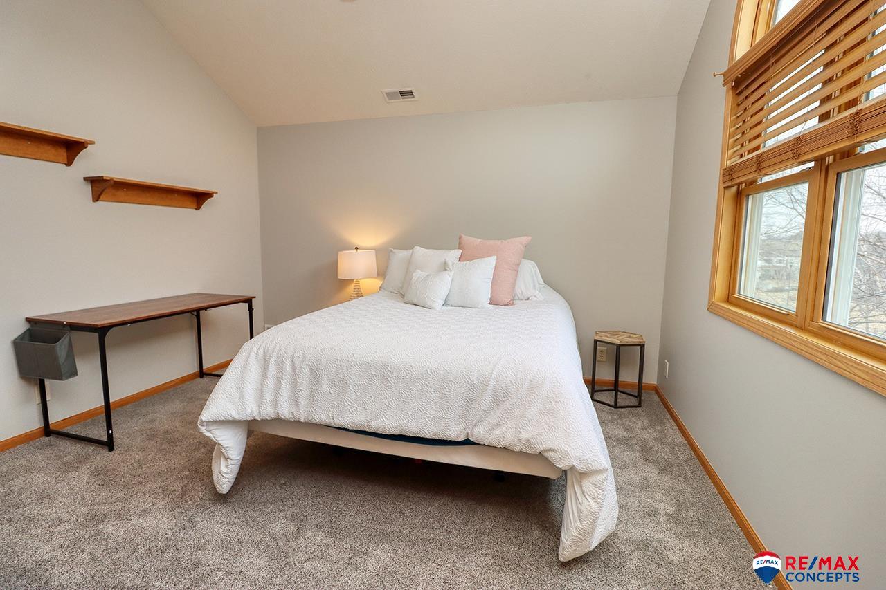 6135 Glass Ridge Drive