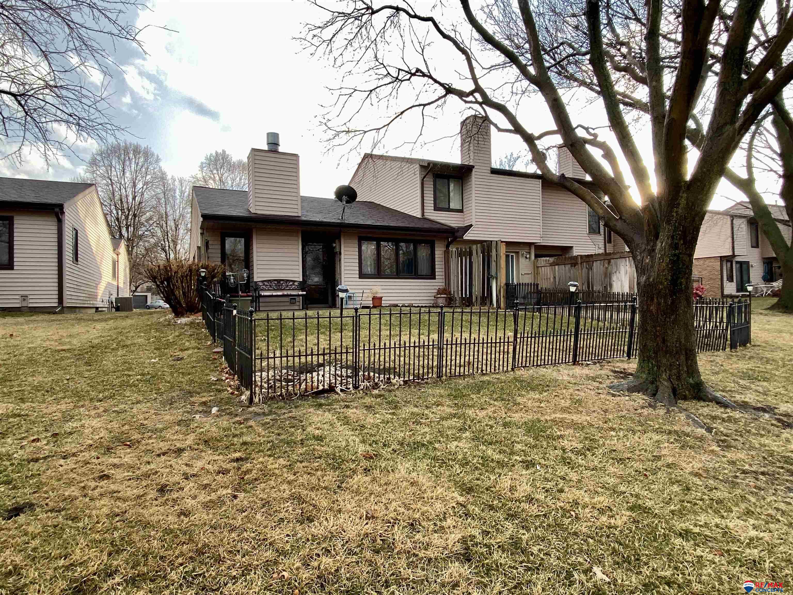 2166 Southwood Place