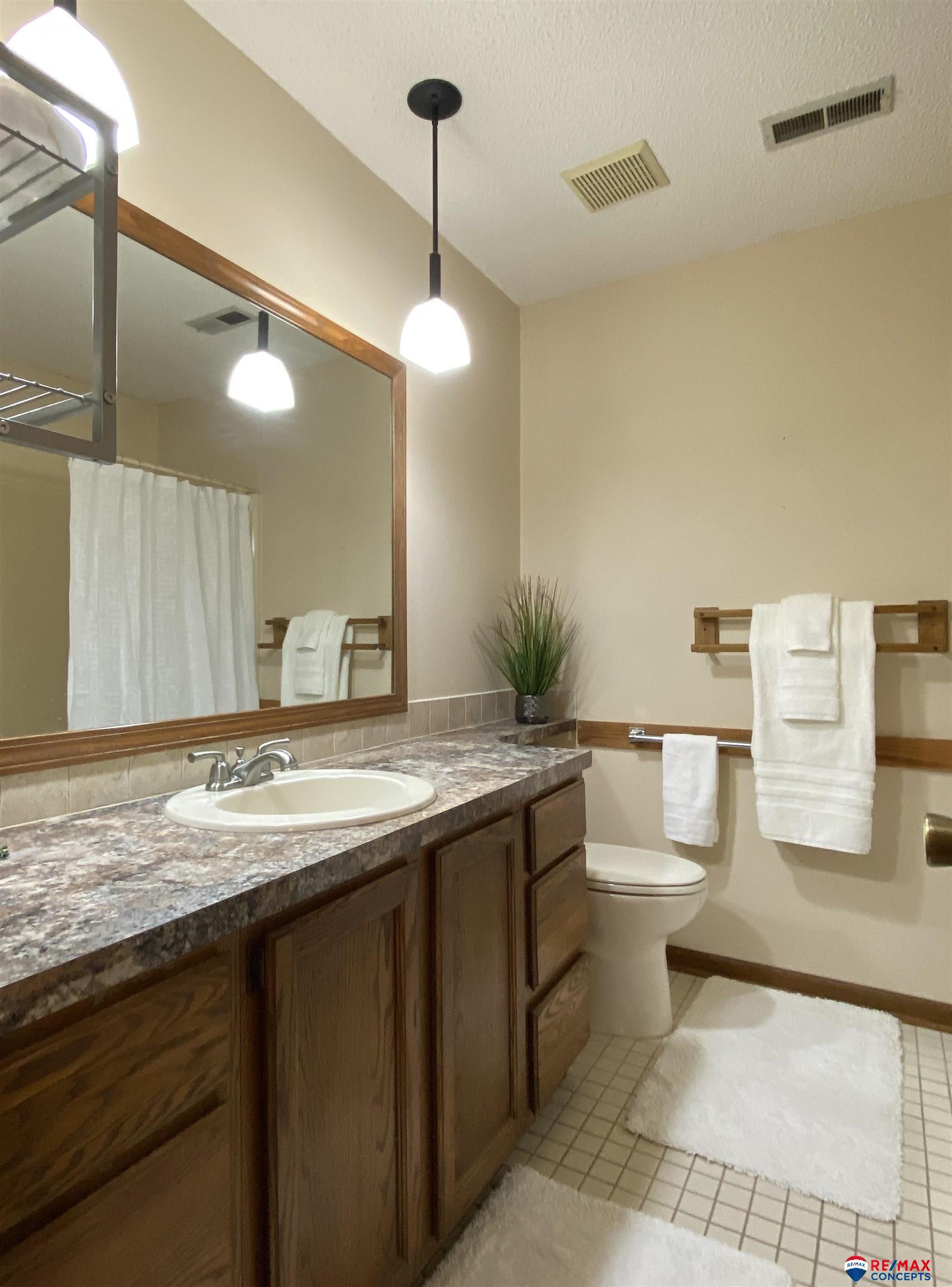 2166 Southwood Place