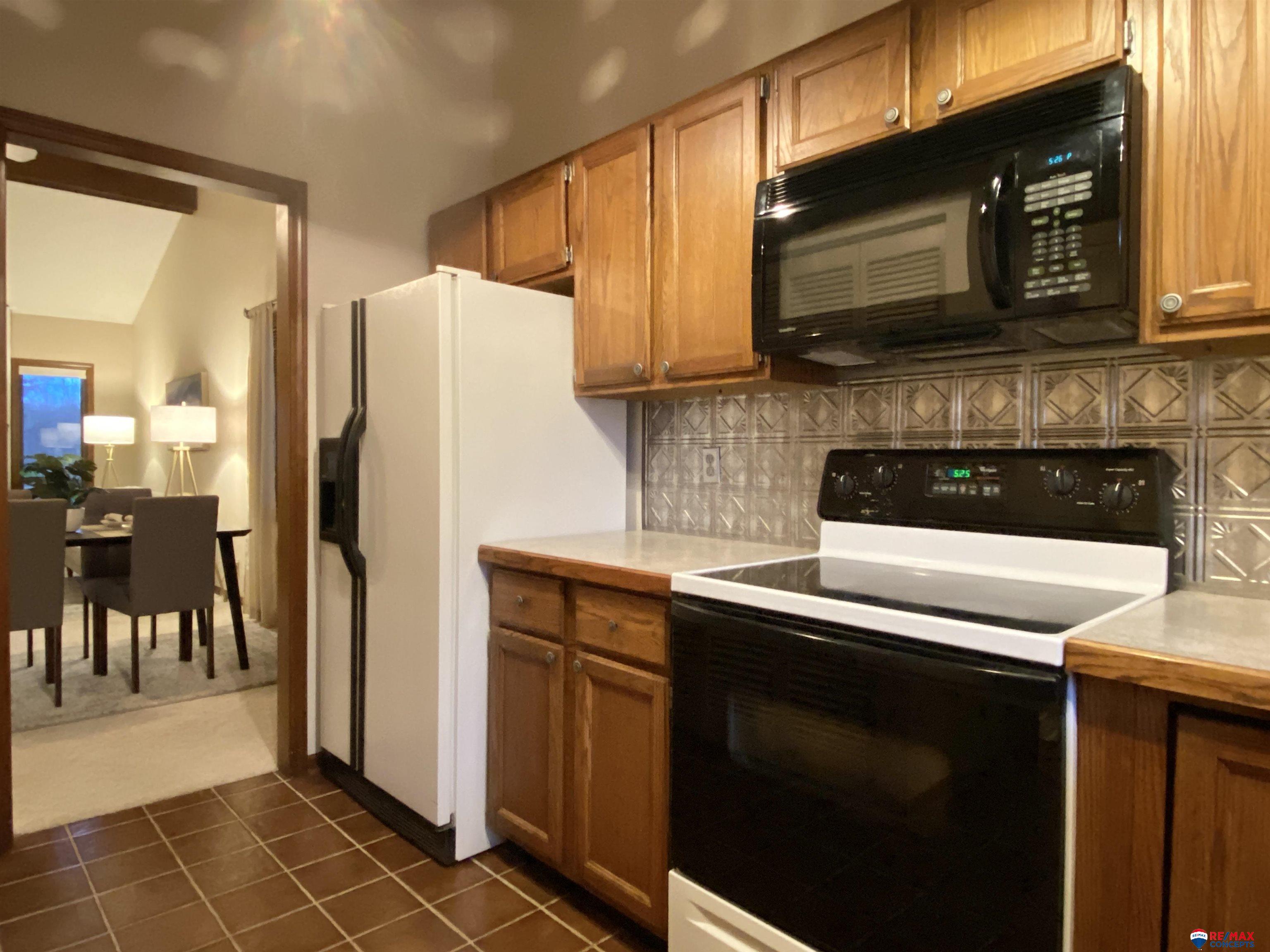 2166 Southwood Place