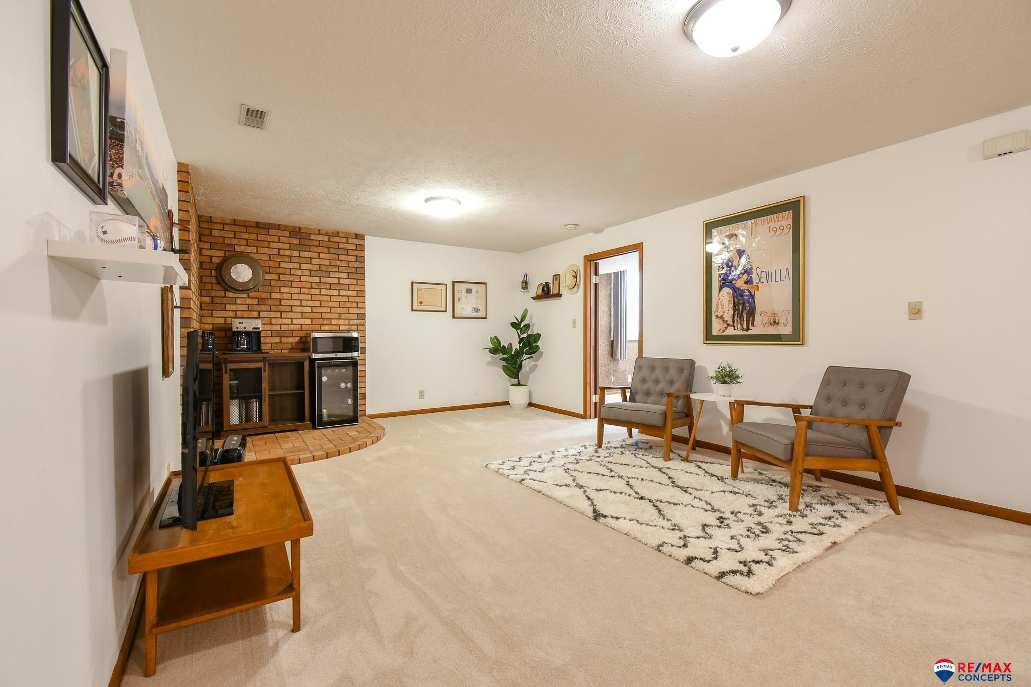 5020 Bunker Hill Road