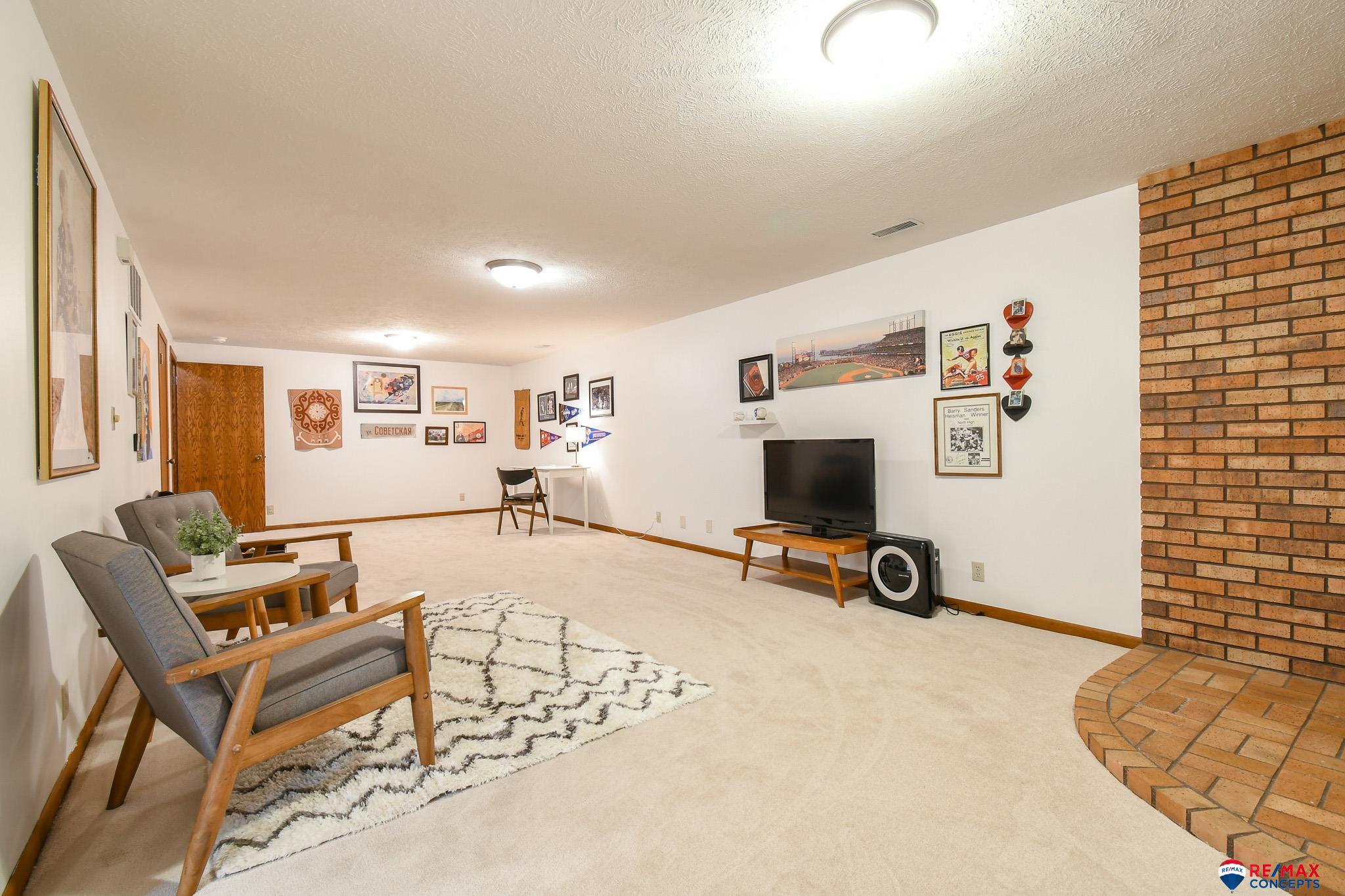 5020 Bunker Hill Road