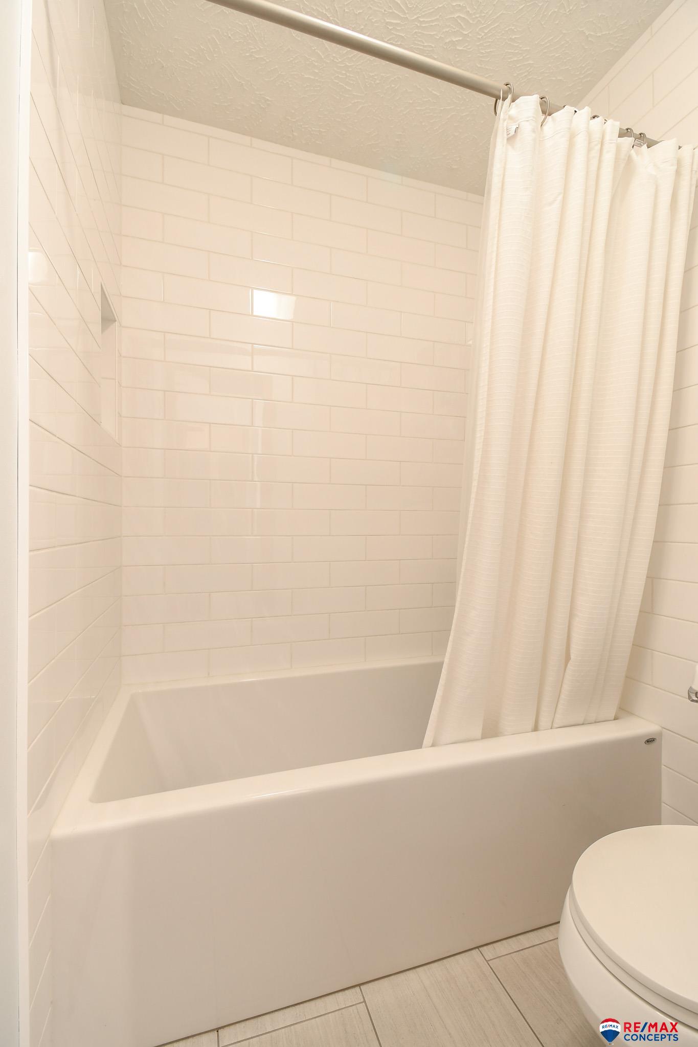 5020 Bunker Hill Road