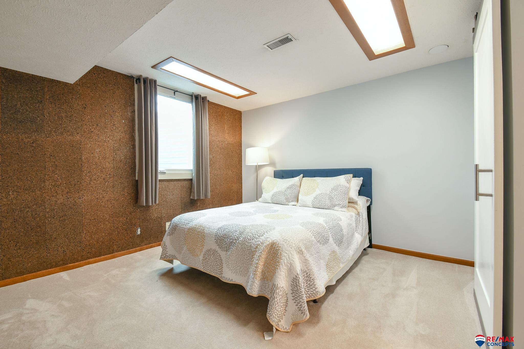 5020 Bunker Hill Road