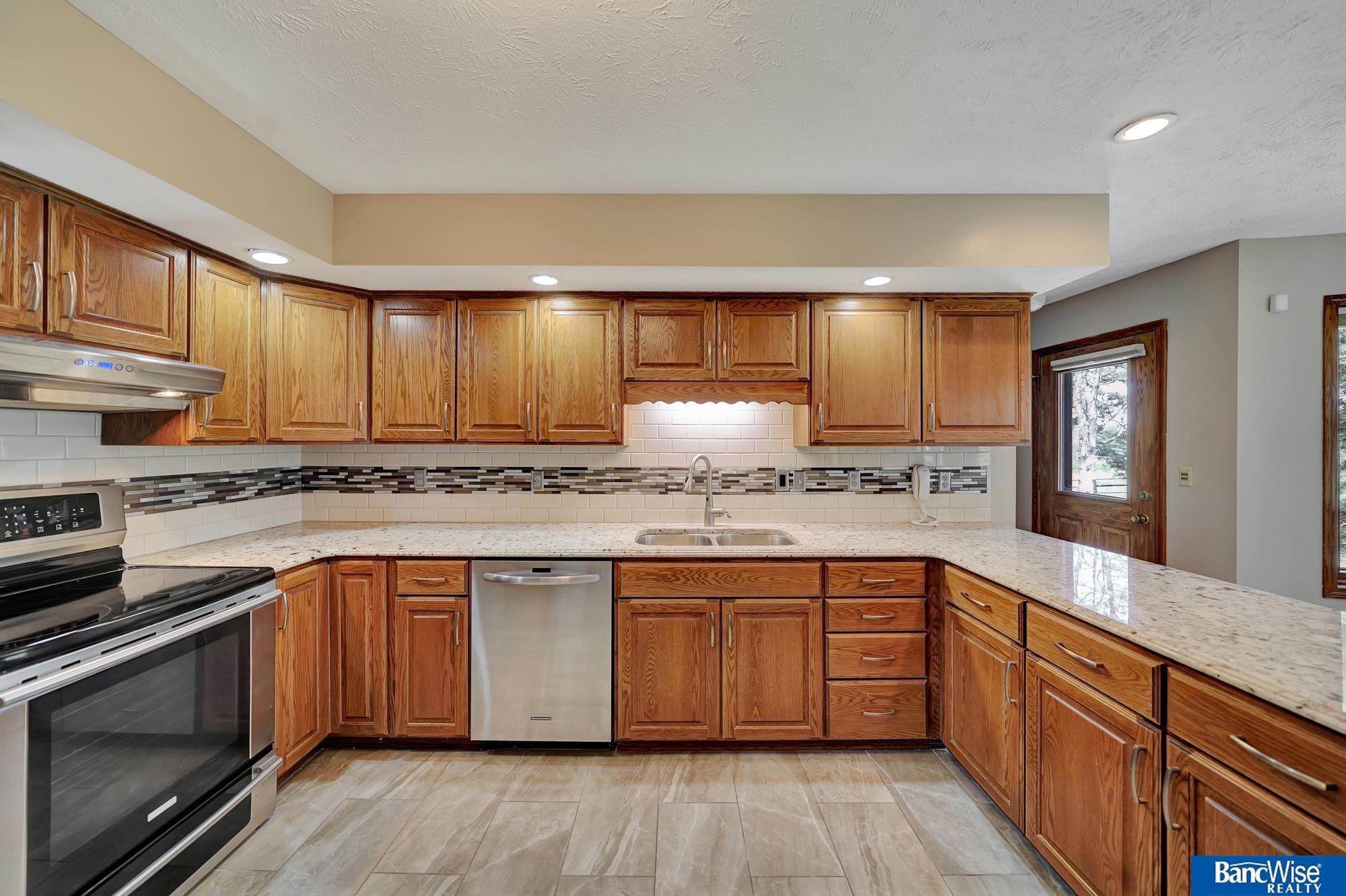 9700 Leighton Avenue