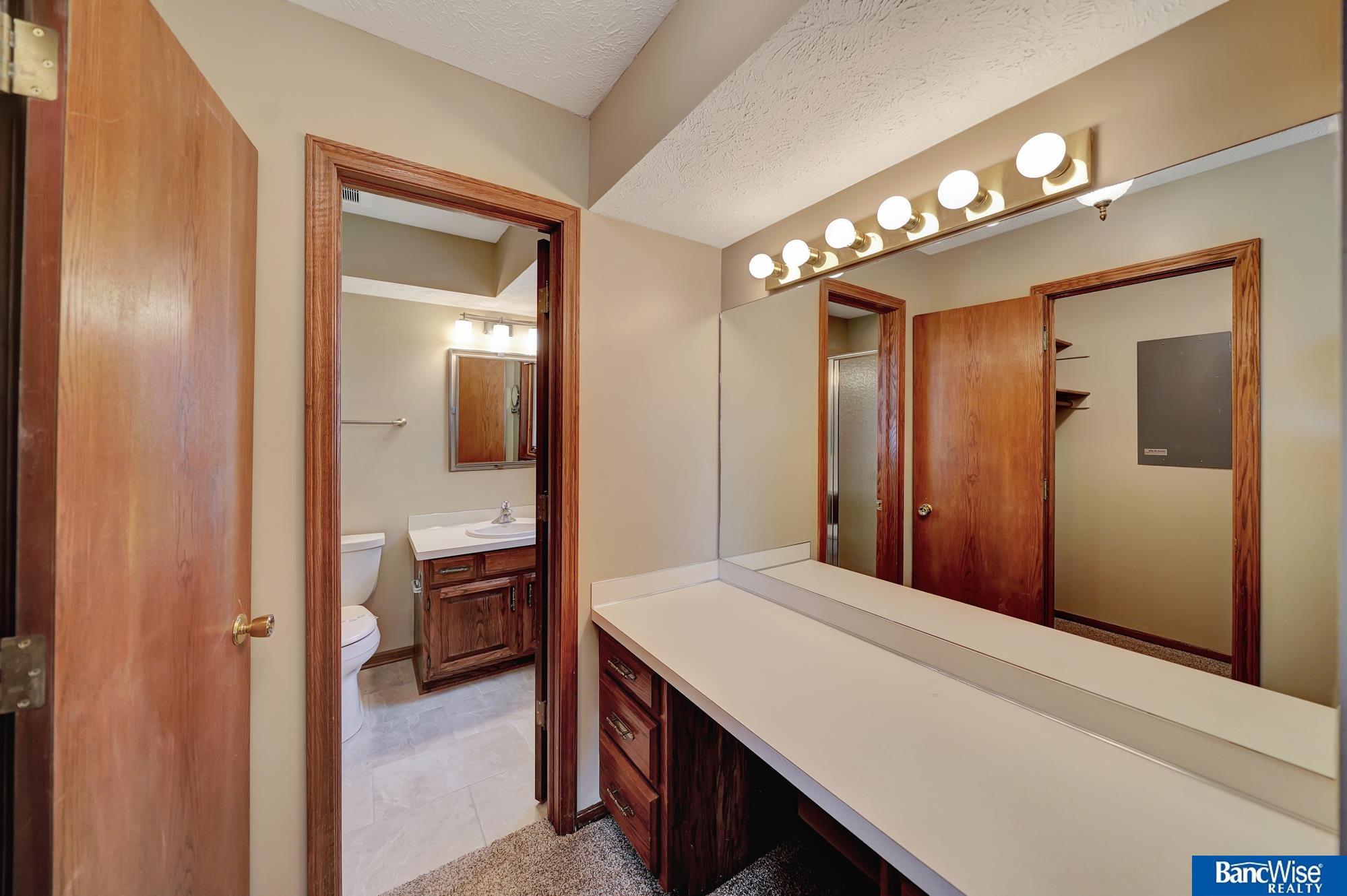 9700 Leighton Avenue