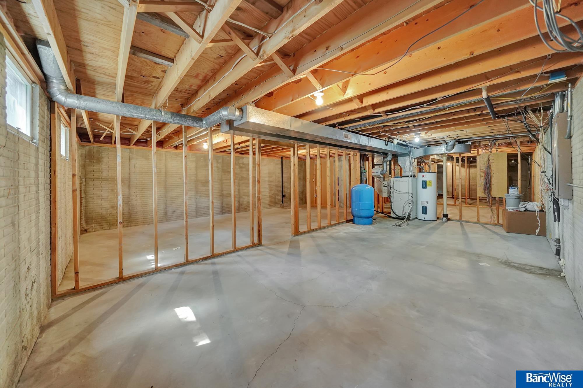 9700 Leighton Avenue