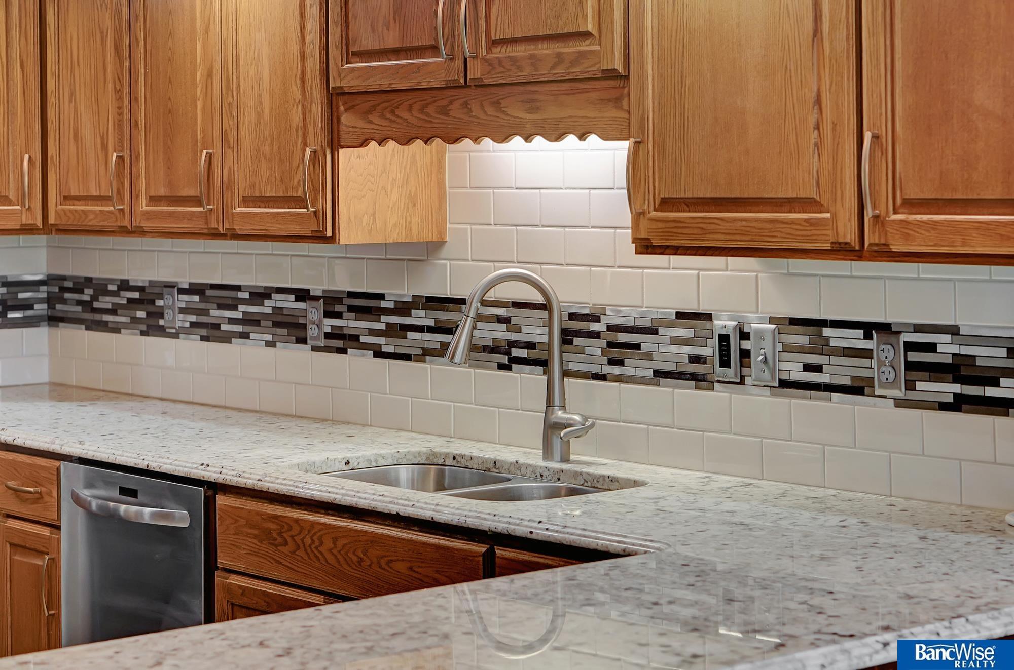 9700 Leighton Avenue