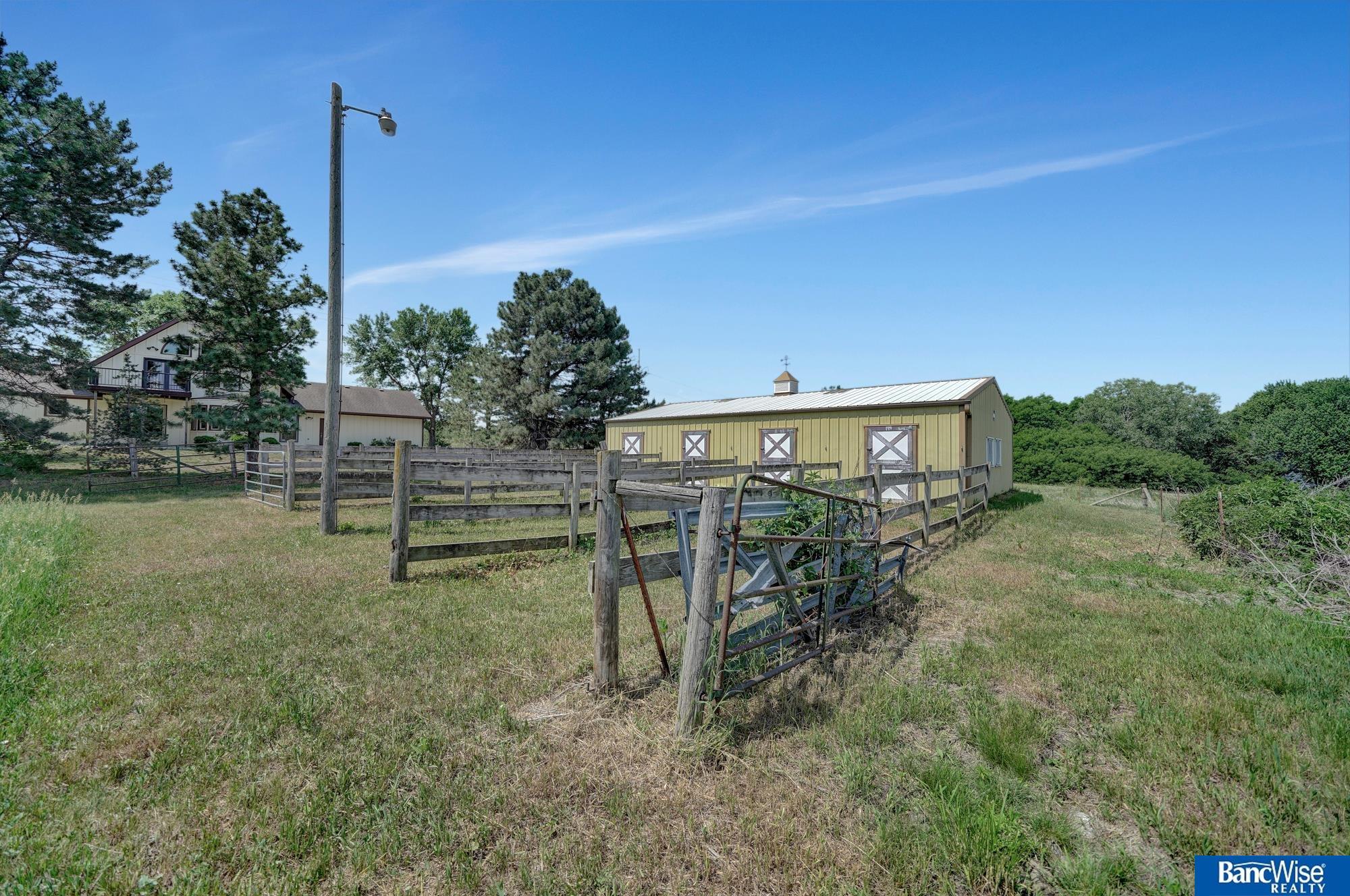 9700 Leighton Avenue