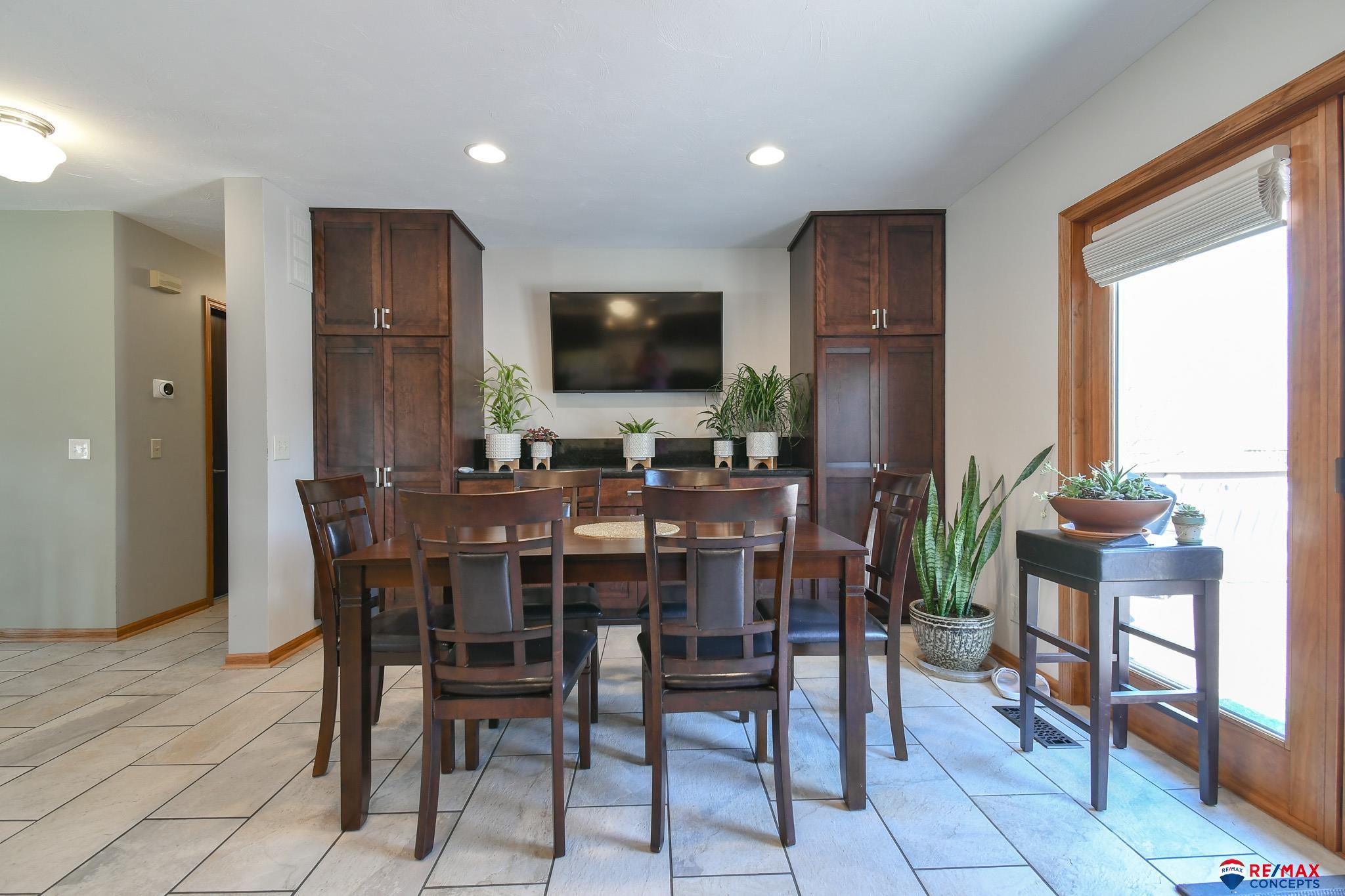 4040 S 82nd Street Circle