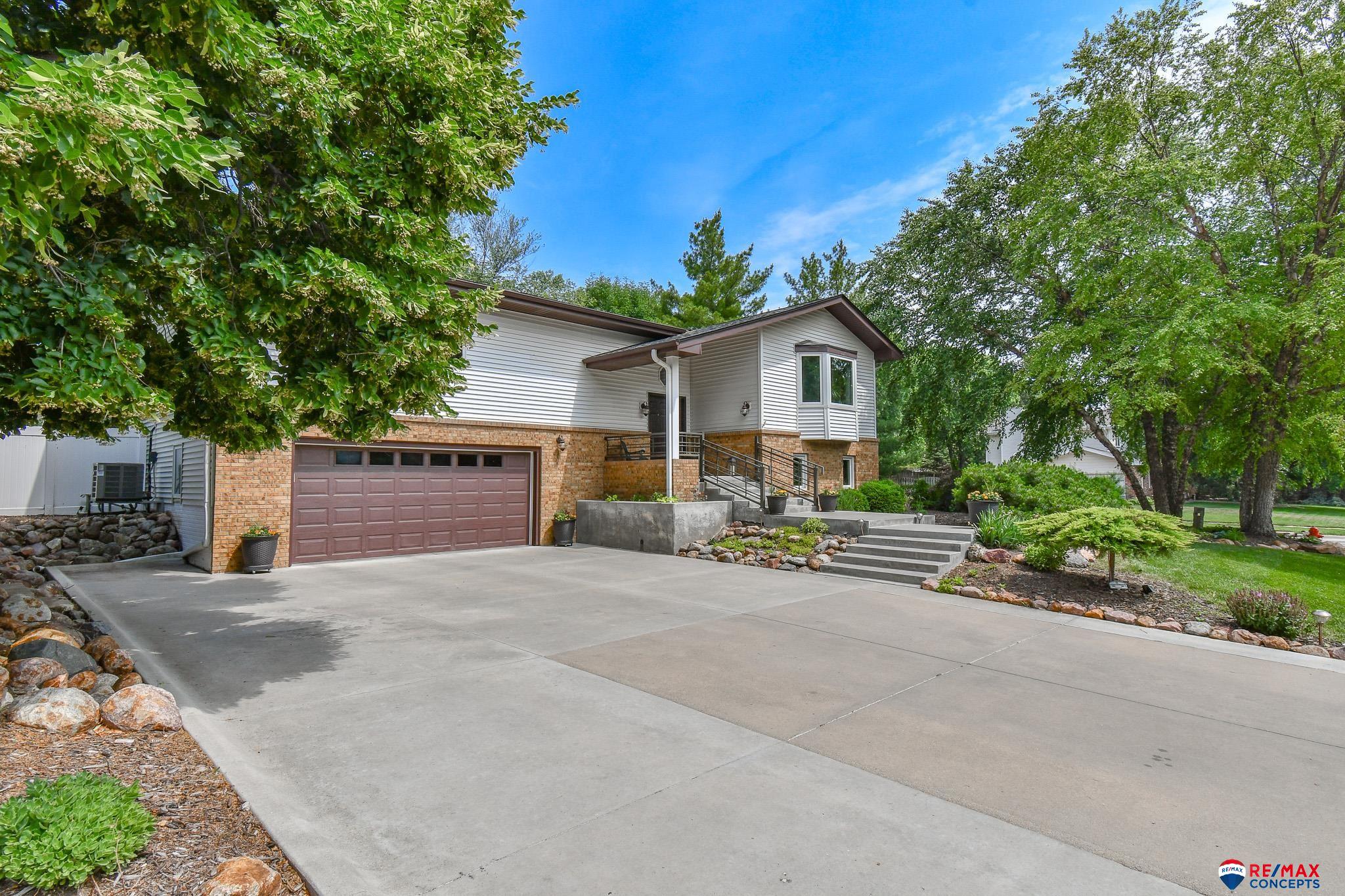 4040 S 82nd Street Circle