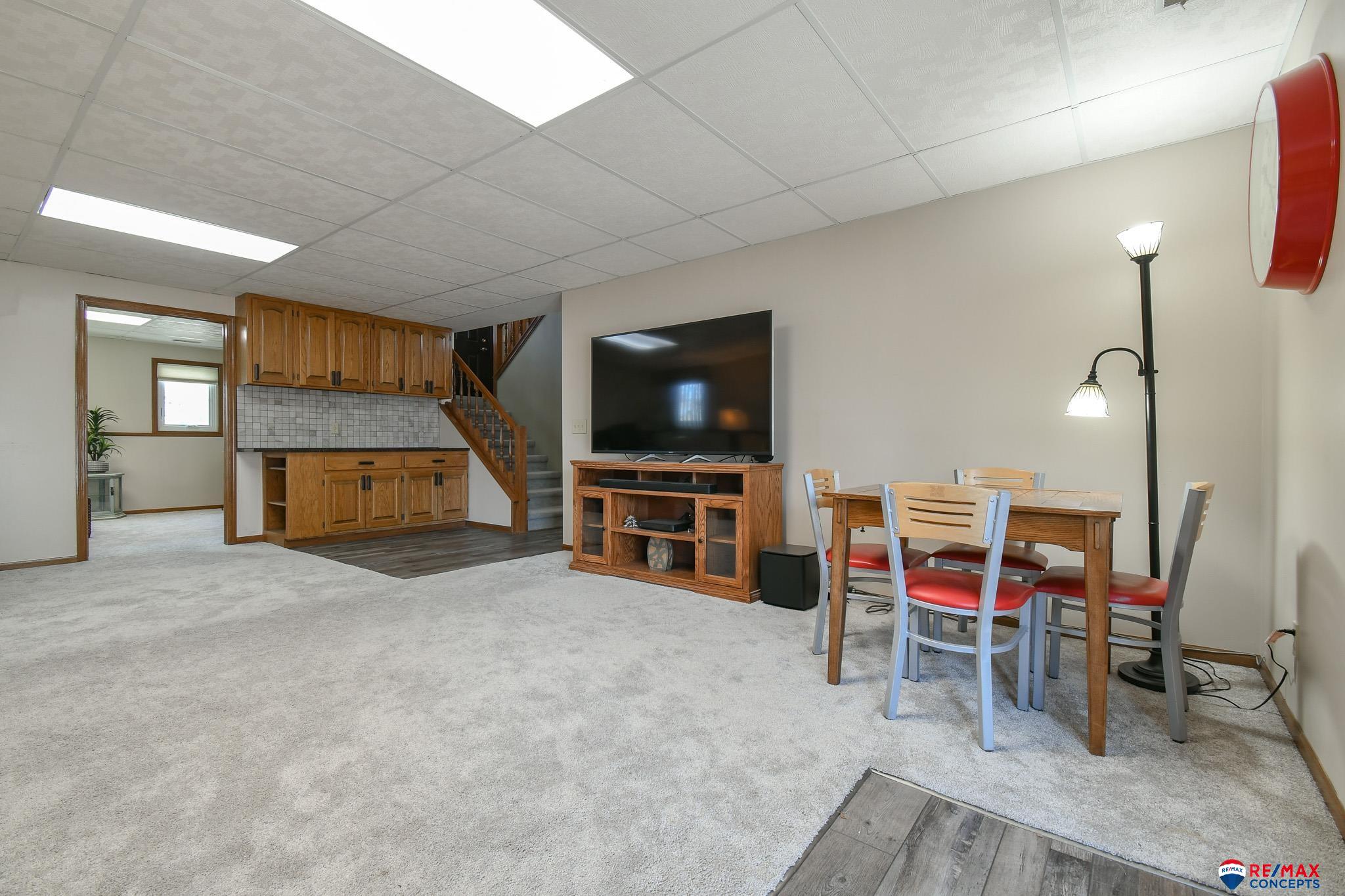 4040 S 82nd Street Circle