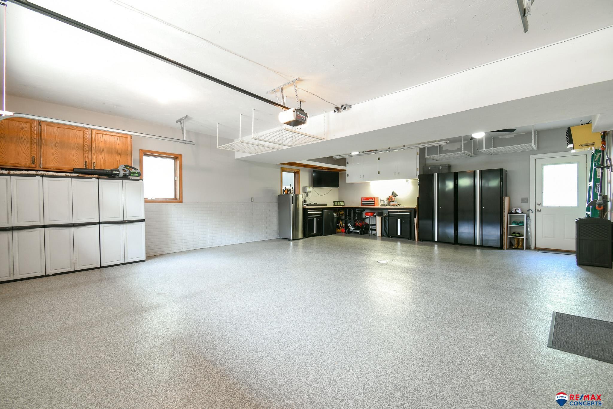 4040 S 82nd Street Circle