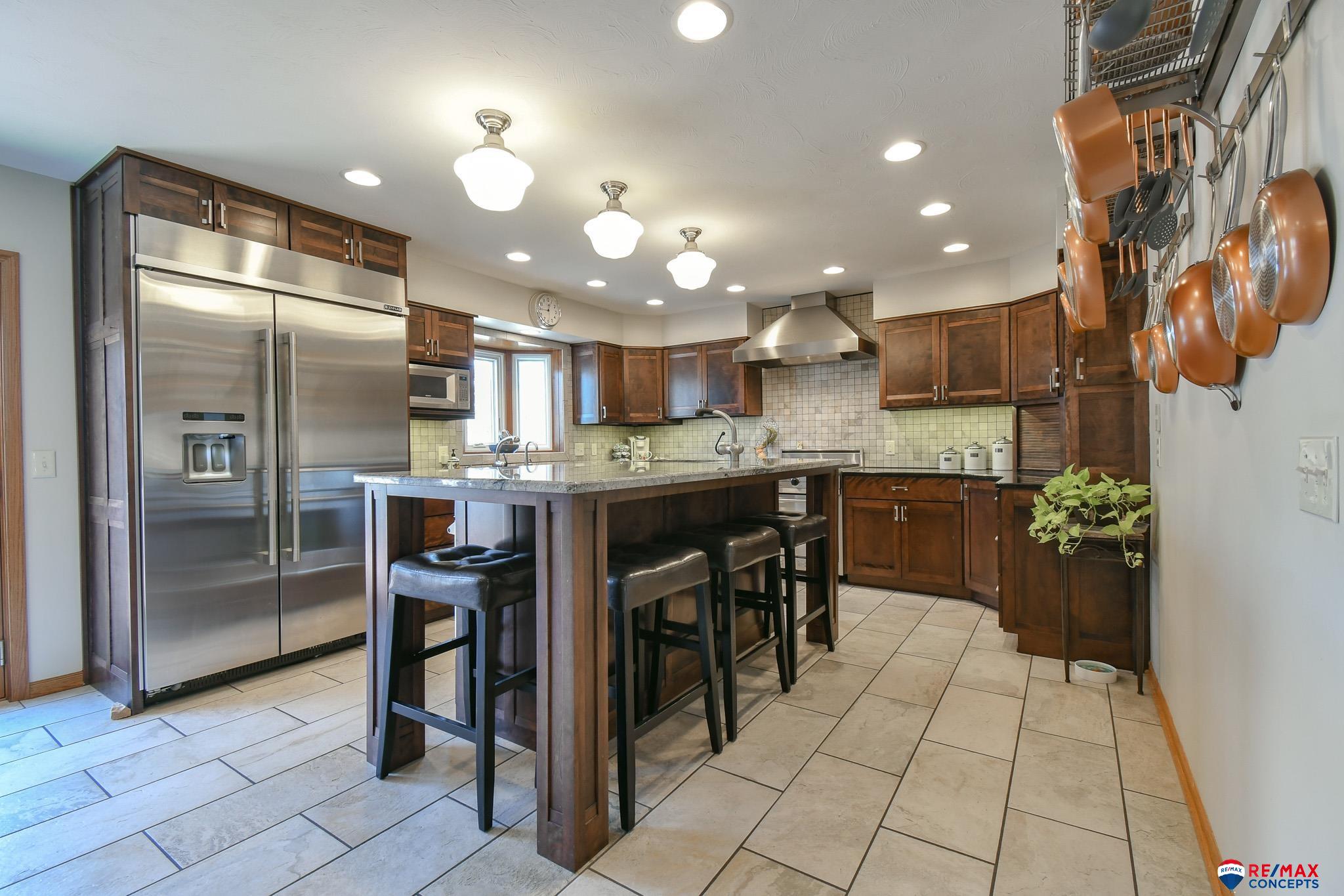 4040 S 82nd Street Circle