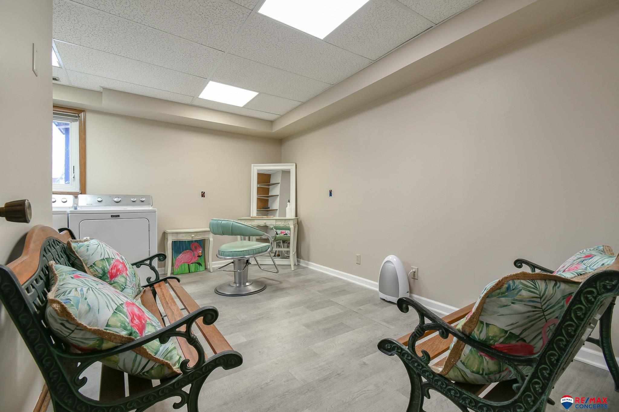 4040 S 82nd Street Circle