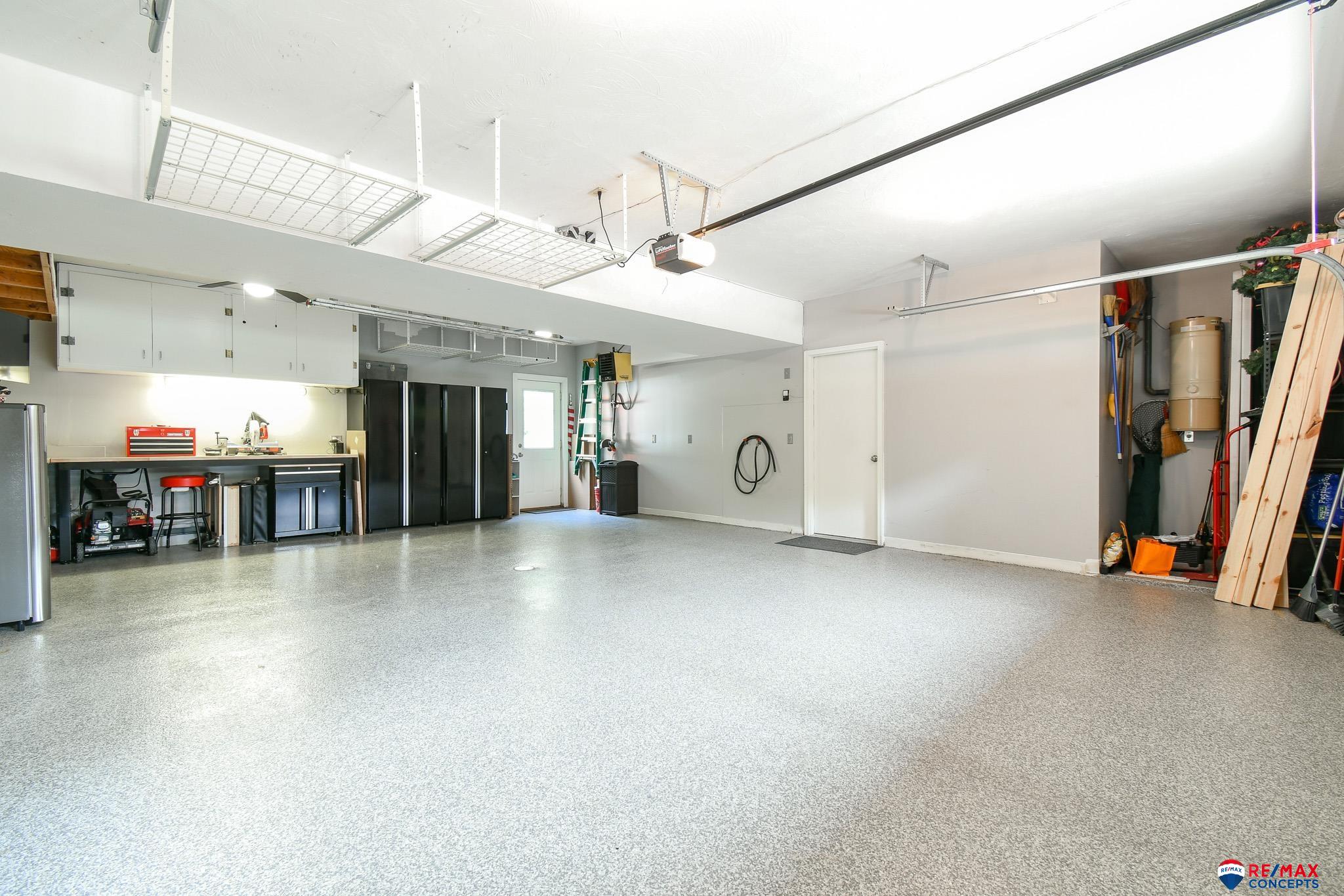 4040 S 82nd Street Circle