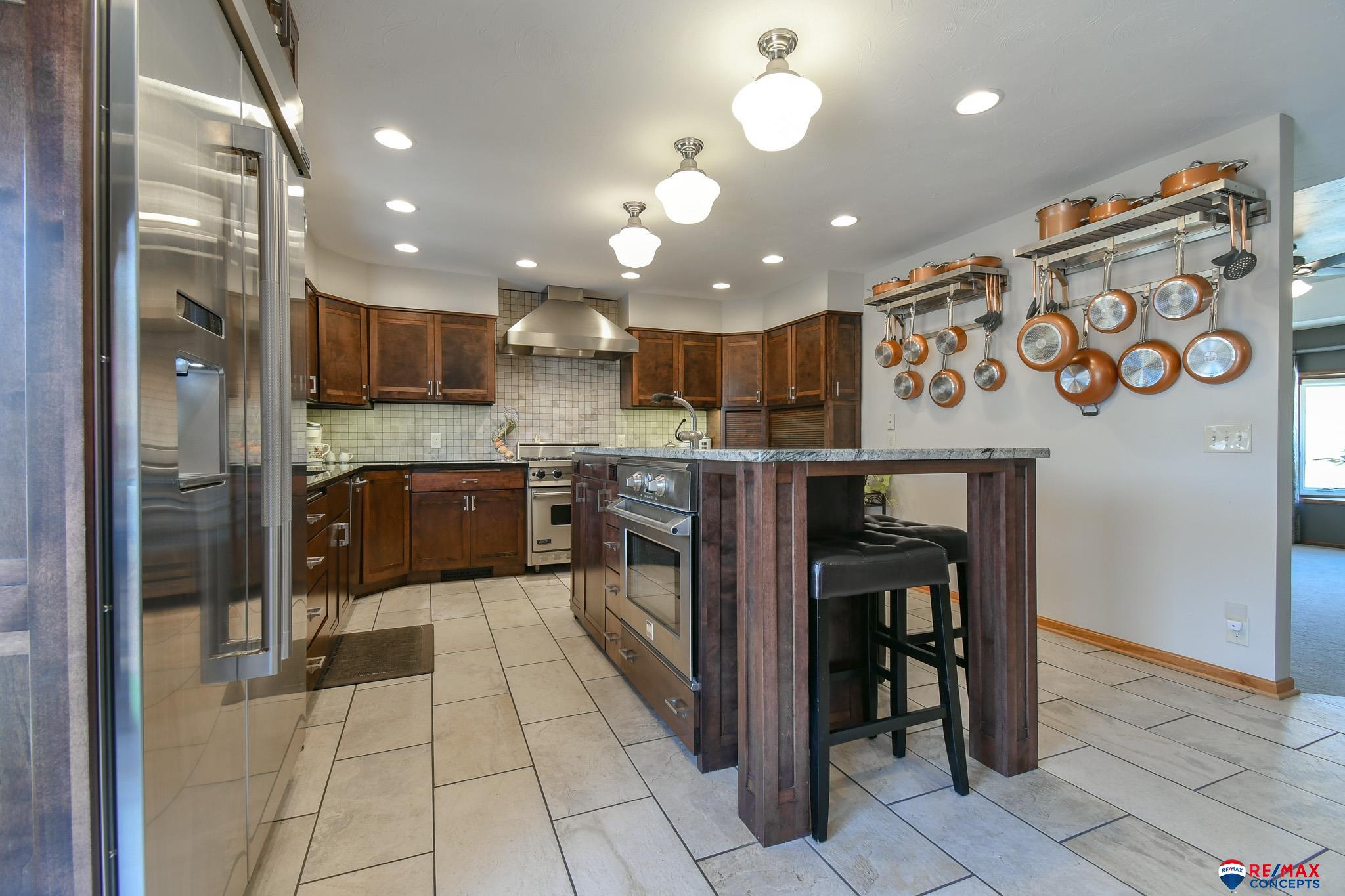 4040 S 82nd Street Circle