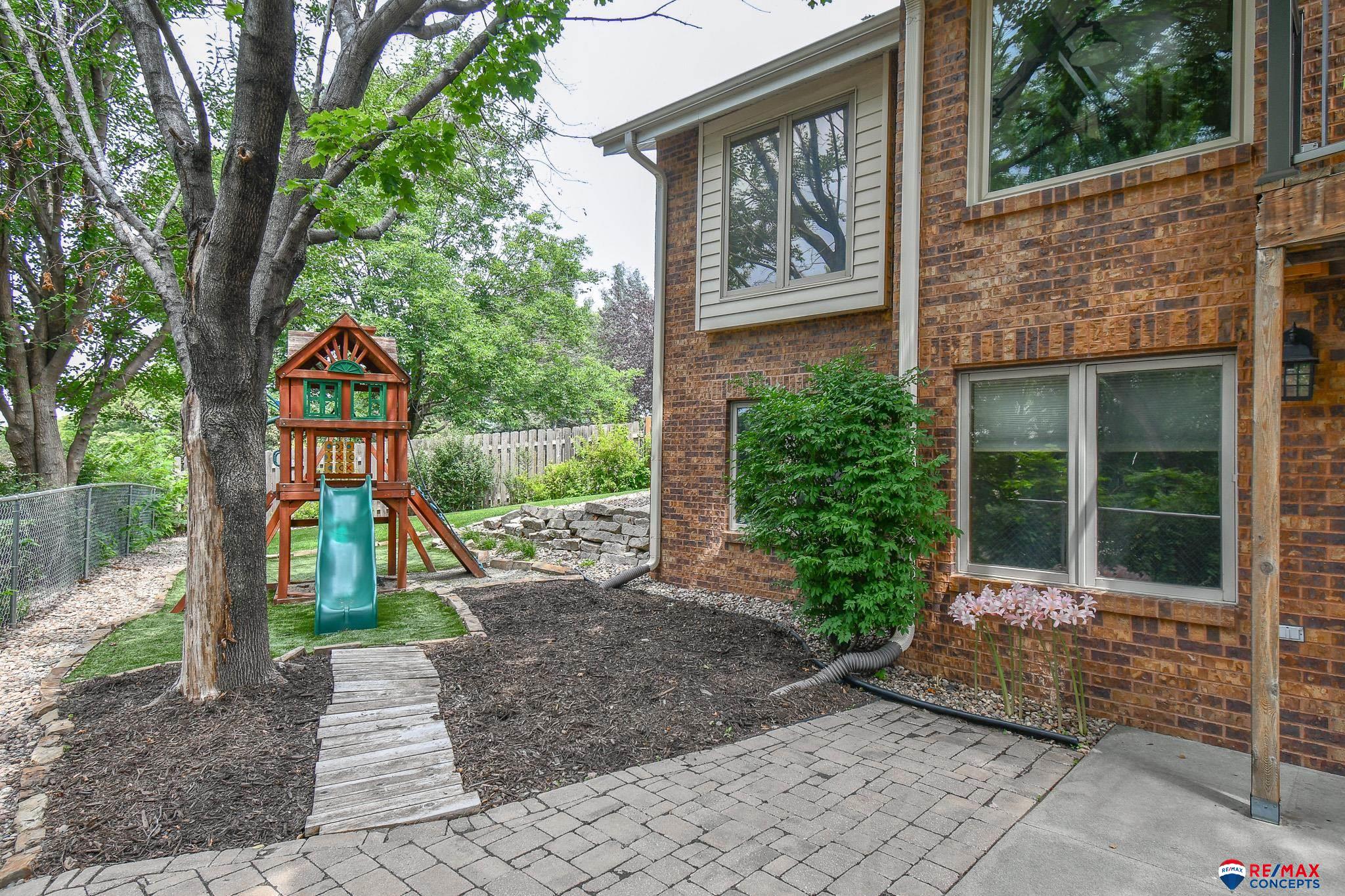 6421 White Dove Circle