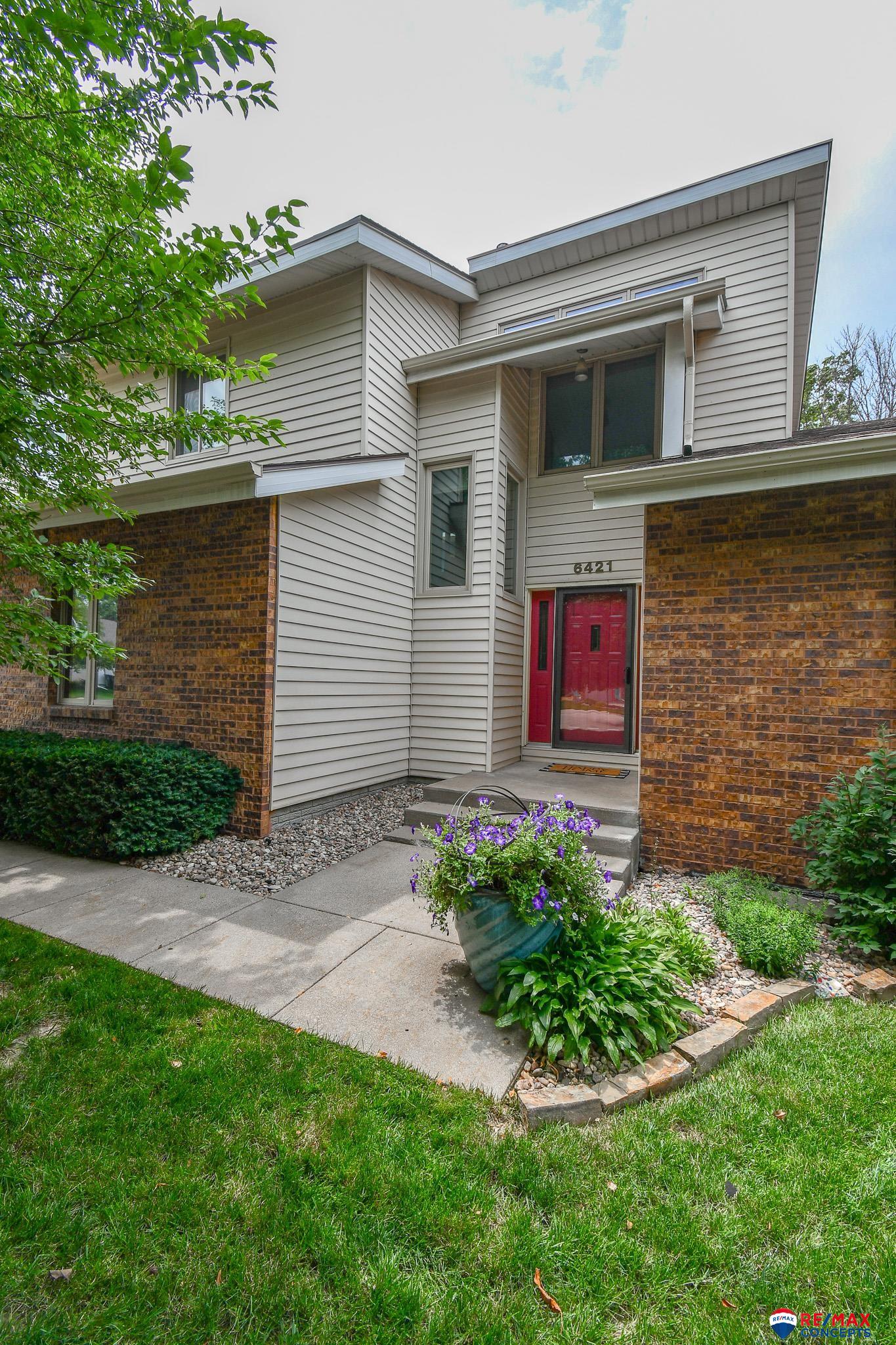 6421 White Dove Circle