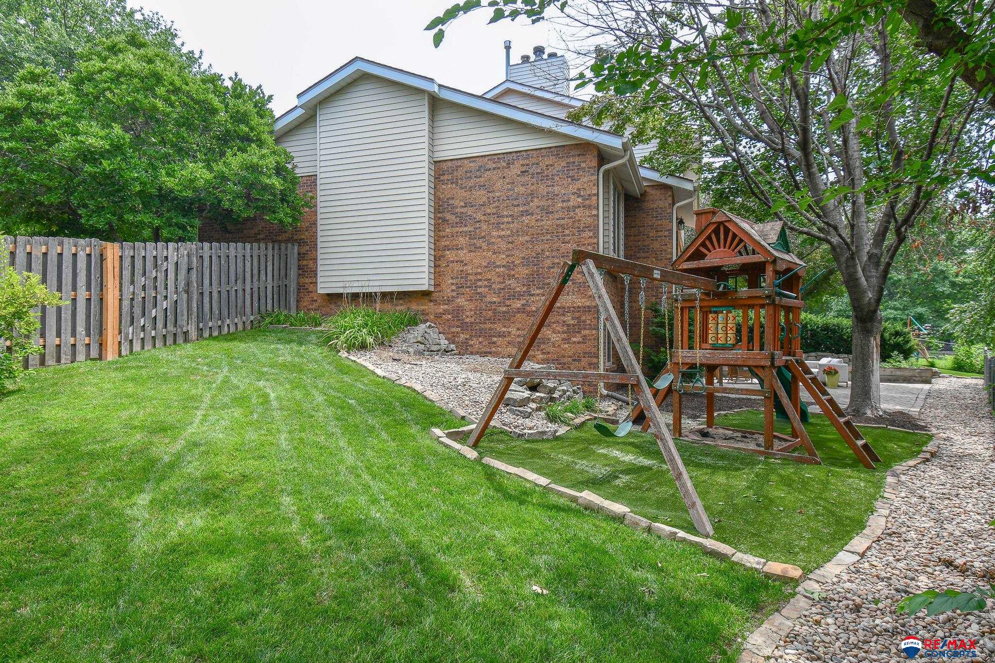 6421 White Dove Circle