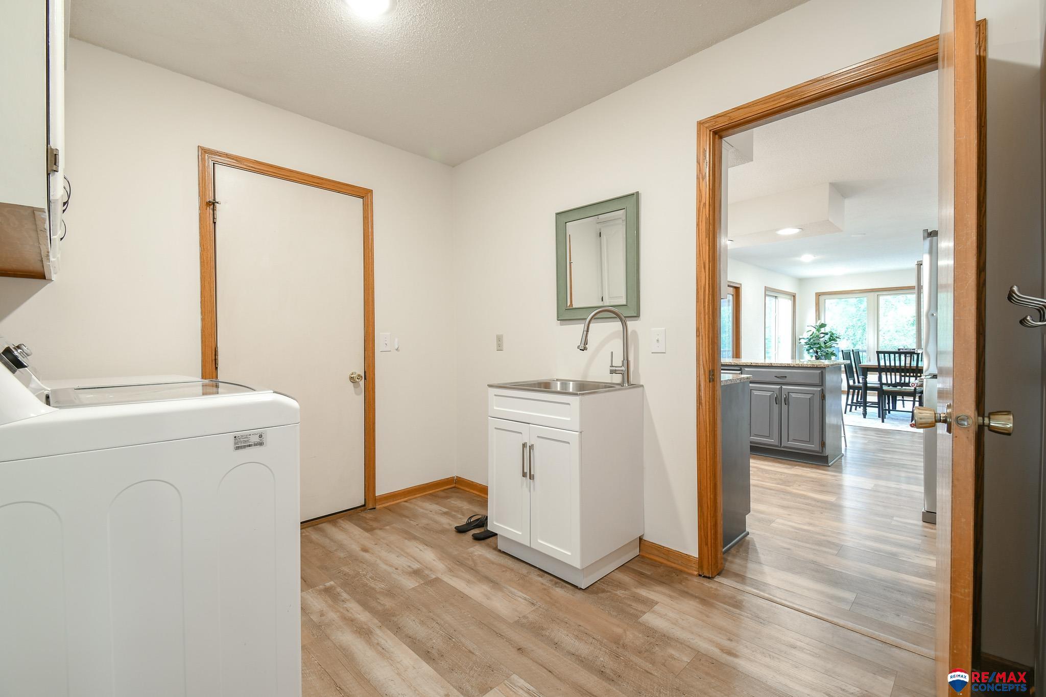 6421 White Dove Circle