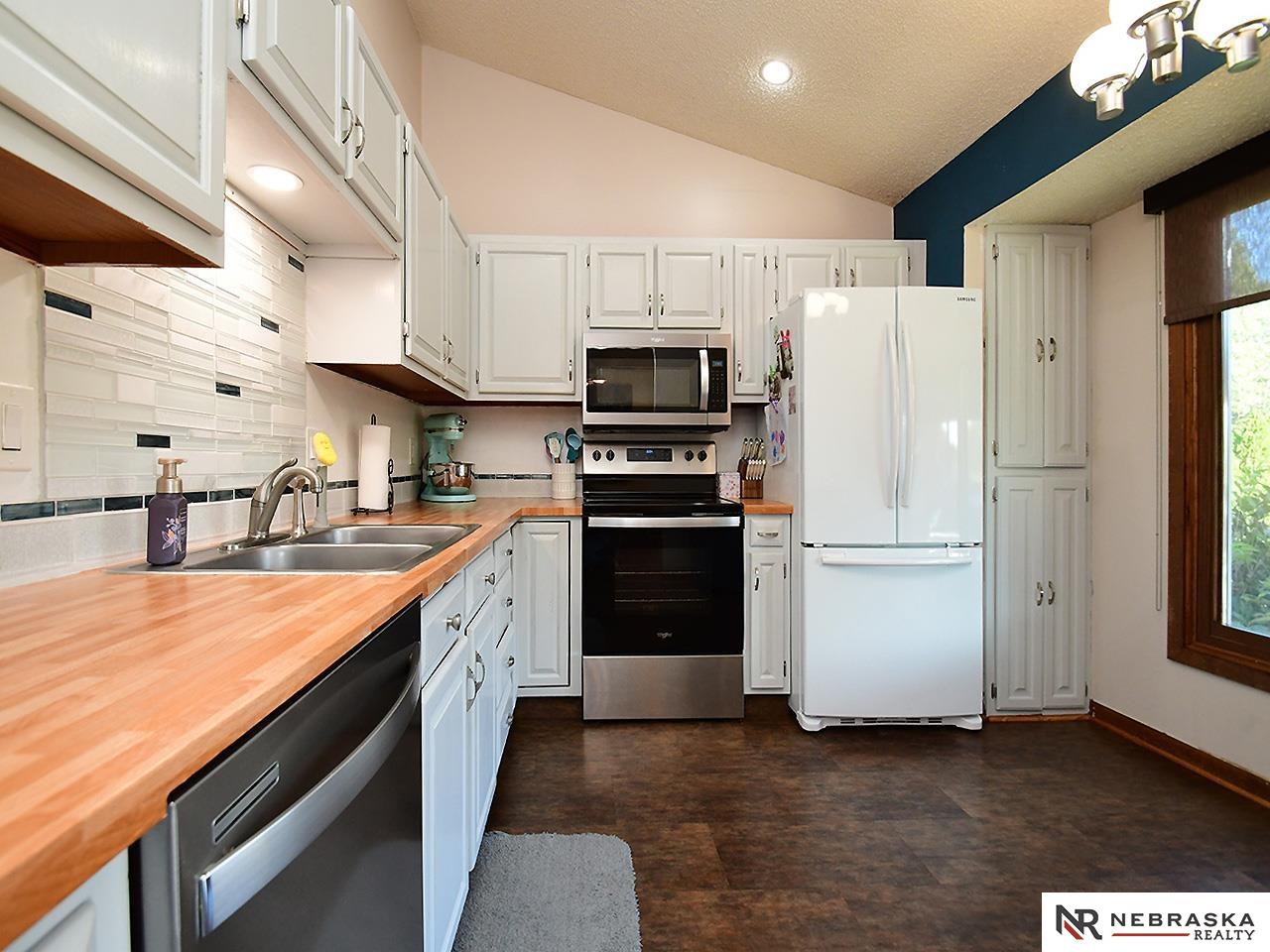 3132 Stephanos Drive