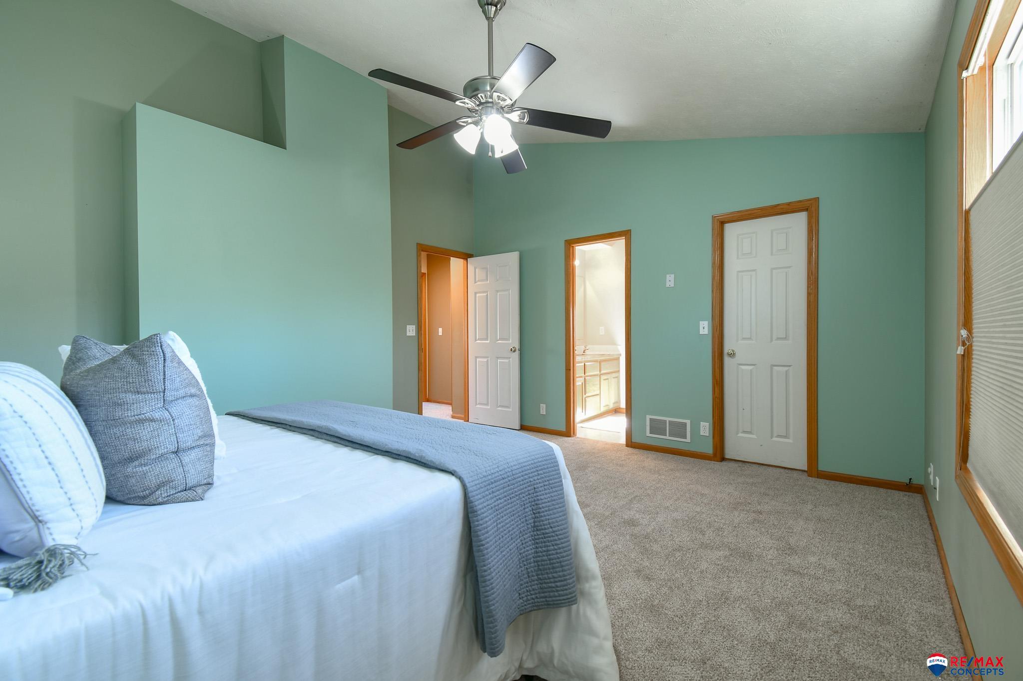 8201 Sunridge Circle