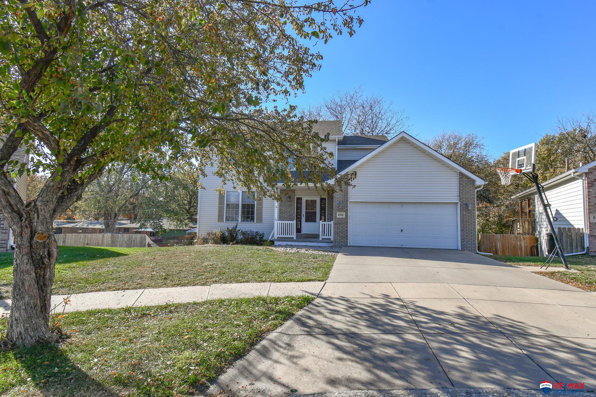 8201 Sunridge Circle