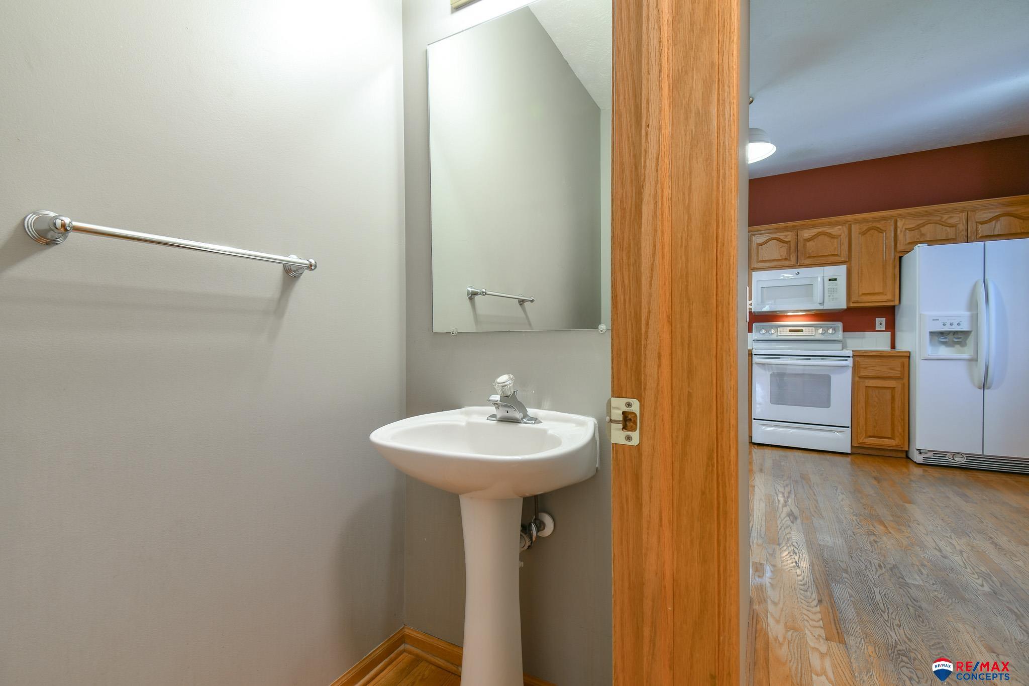 8201 Sunridge Circle