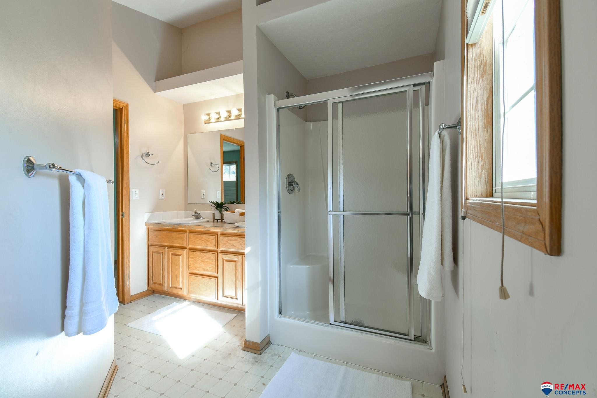 8201 Sunridge Circle