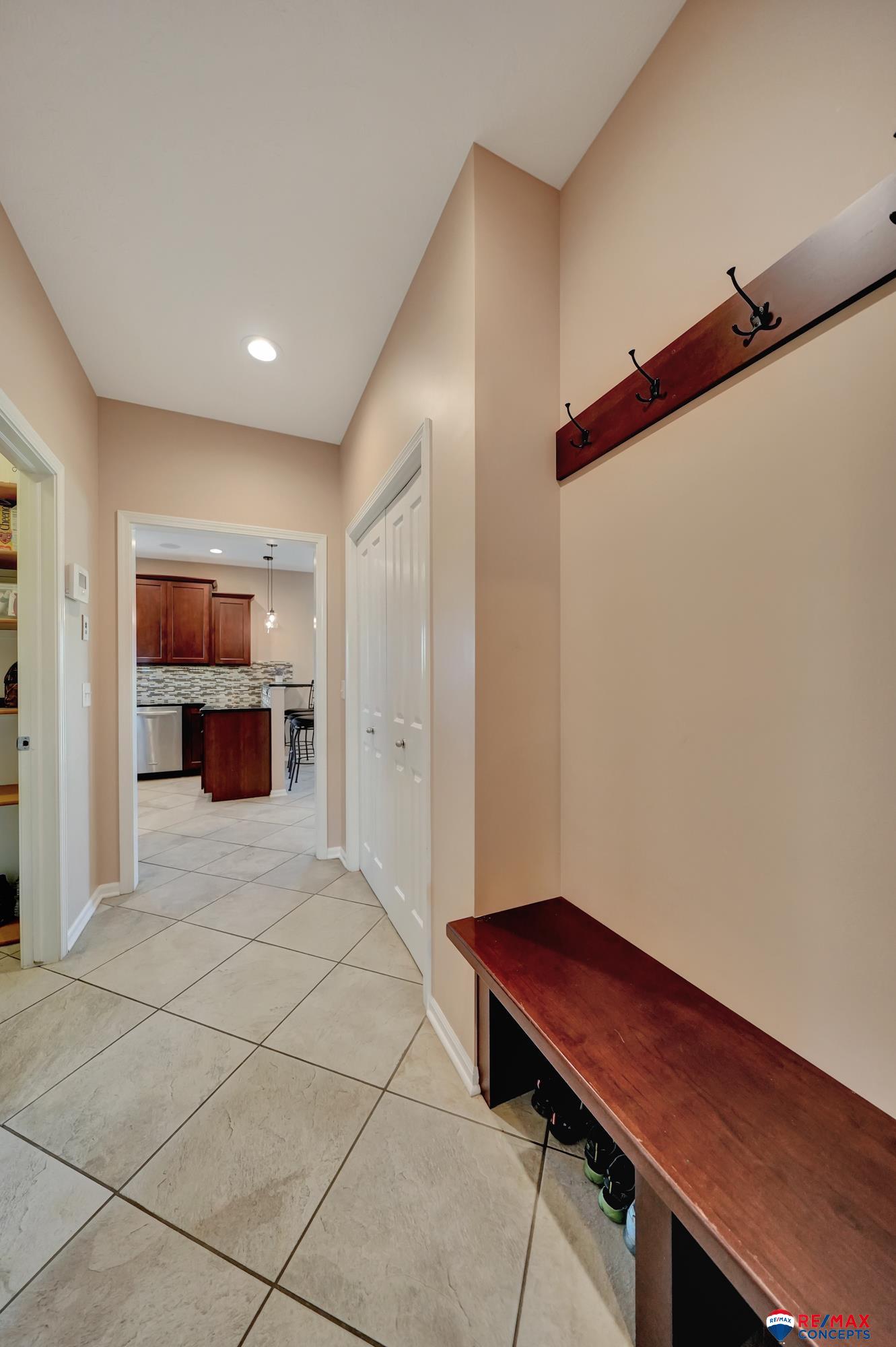 9900 Crystal Water Circle