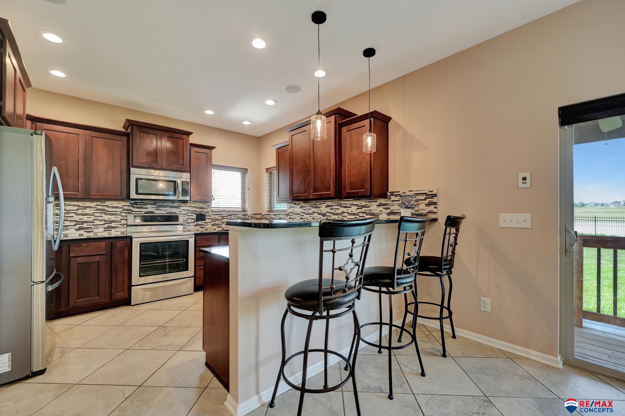 9900 Crystal Water Circle