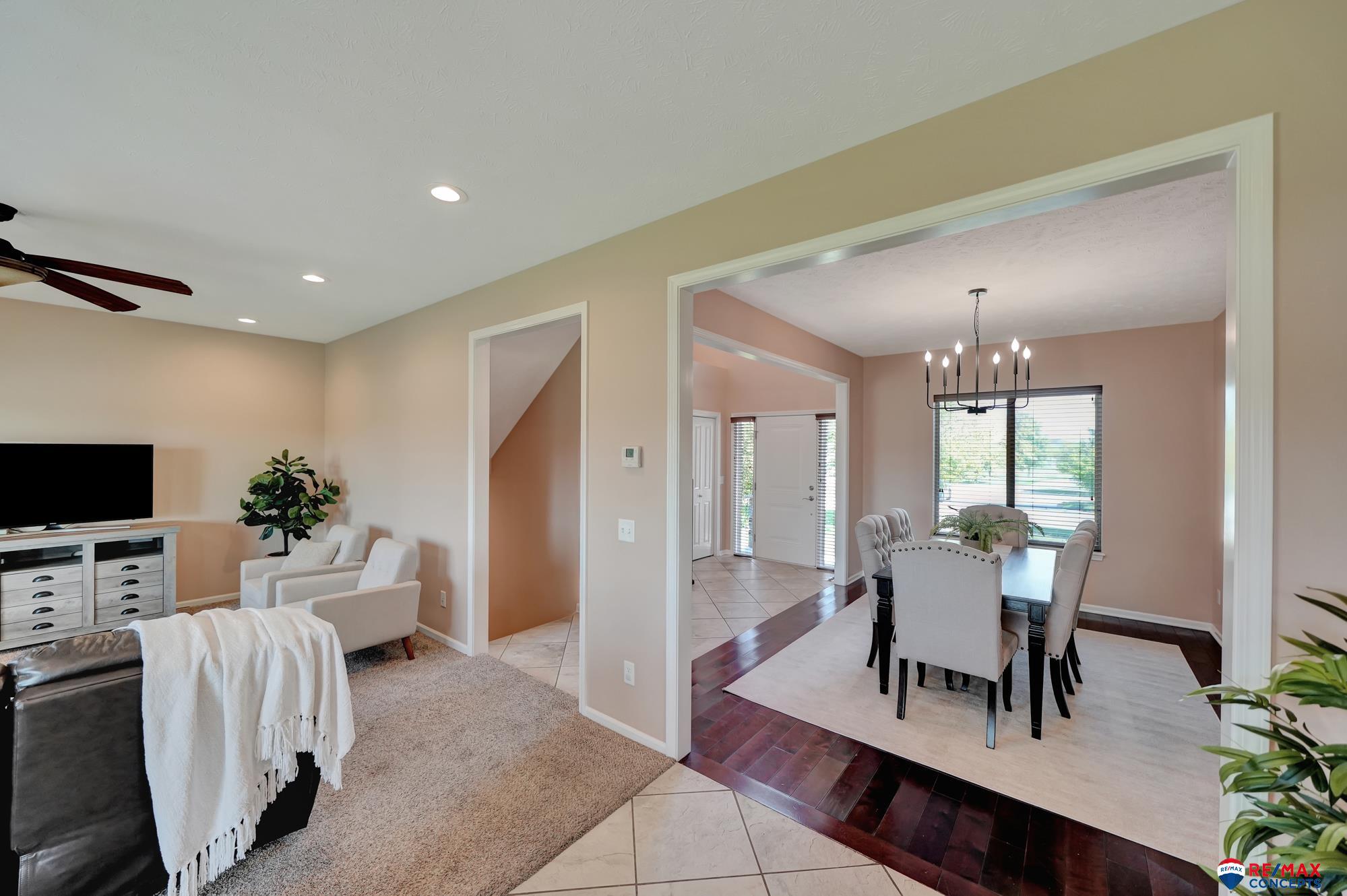 9900 Crystal Water Circle