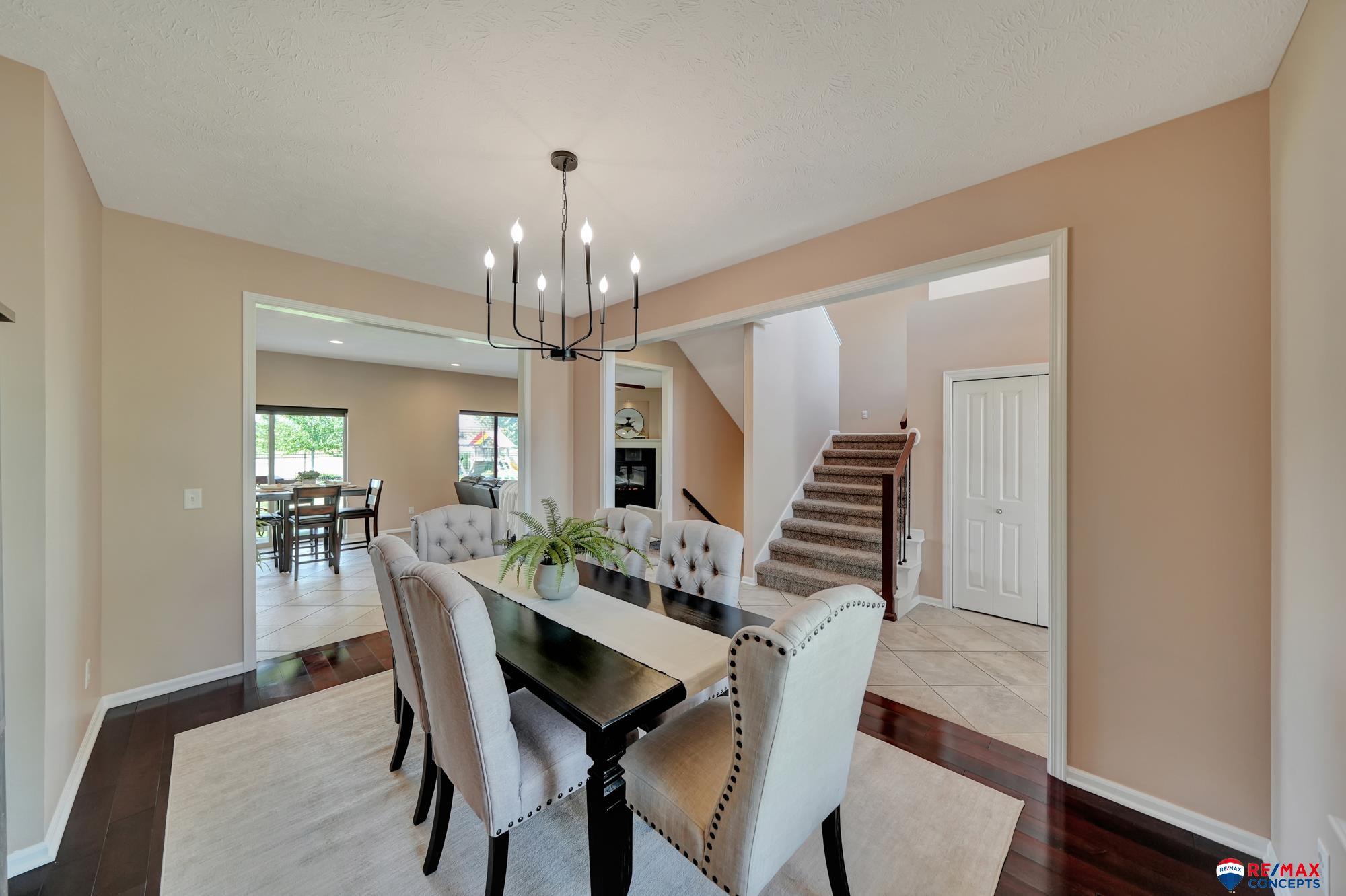 9900 Crystal Water Circle